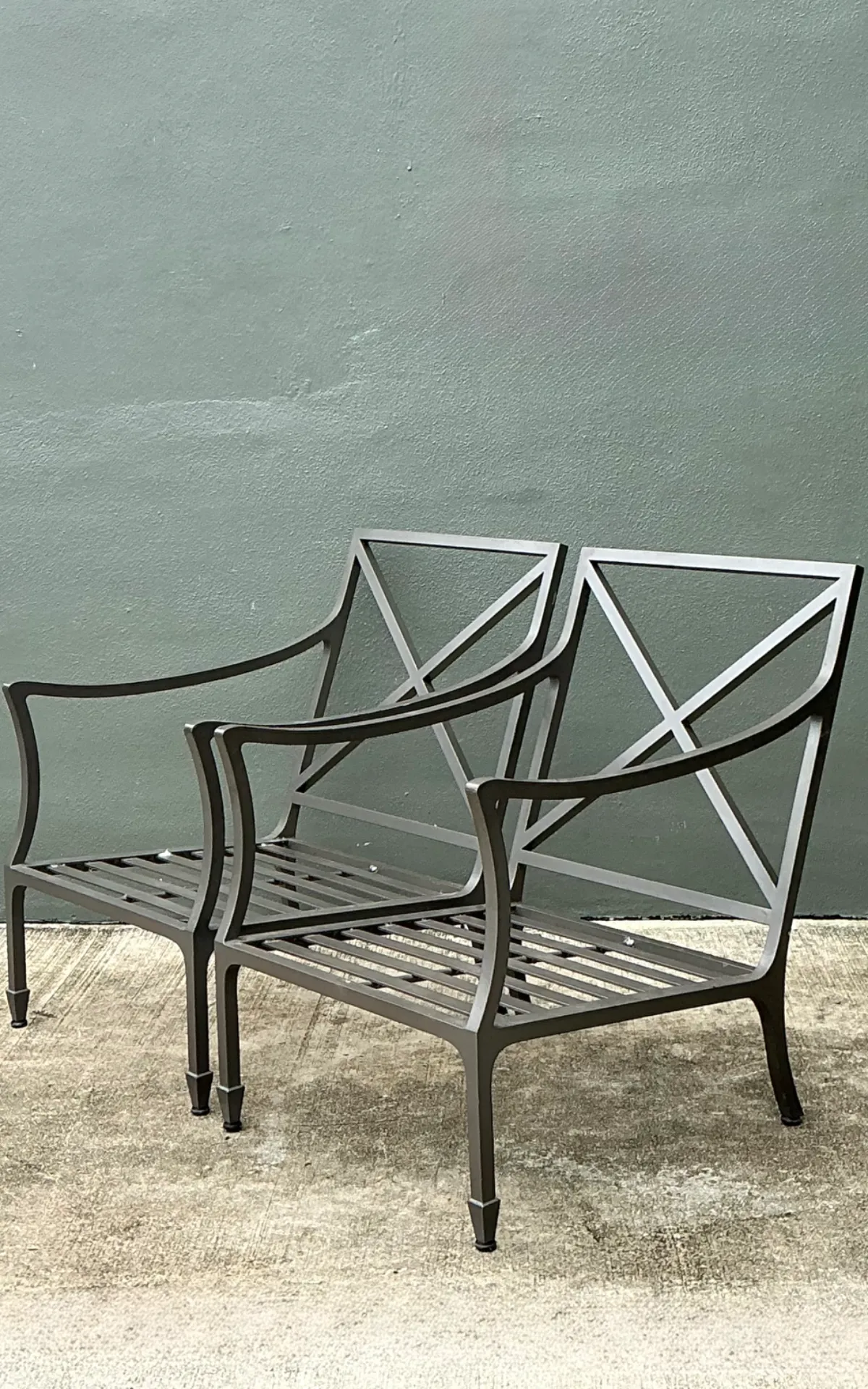 Vintage McKinnon And Harris Cast Aluminum Chairs With Ottomans - A Pair — additional photo 8