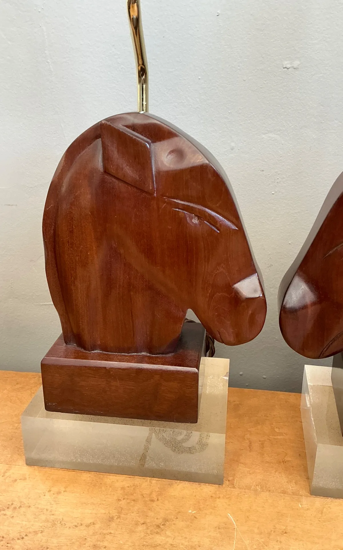 Vintage Carved Wood Horse Lamps on Lucite Base - A Pair — additional photo 2