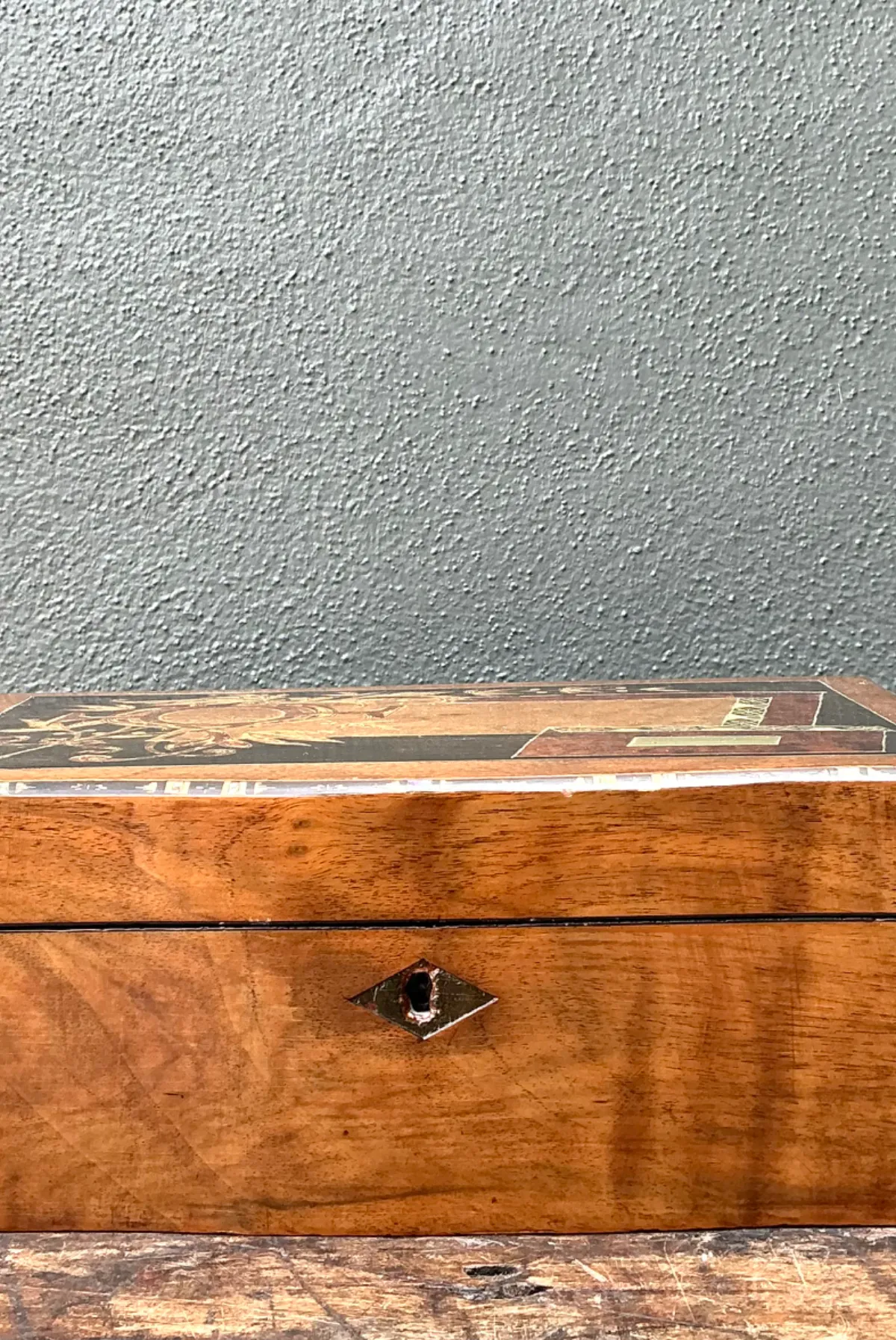 Vintage Wood Inlay Writing Desk With Inkwells — additional photo 4