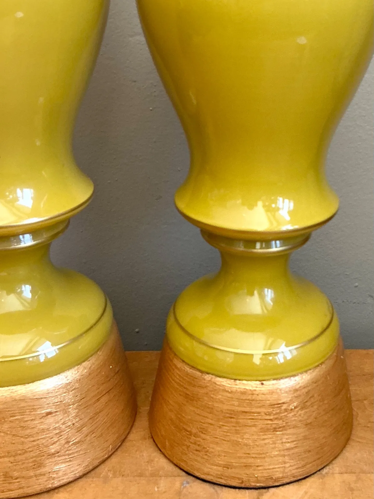 Vintage Gilt Tipped Painted Glass Lamps - A Pair — additional photo 2