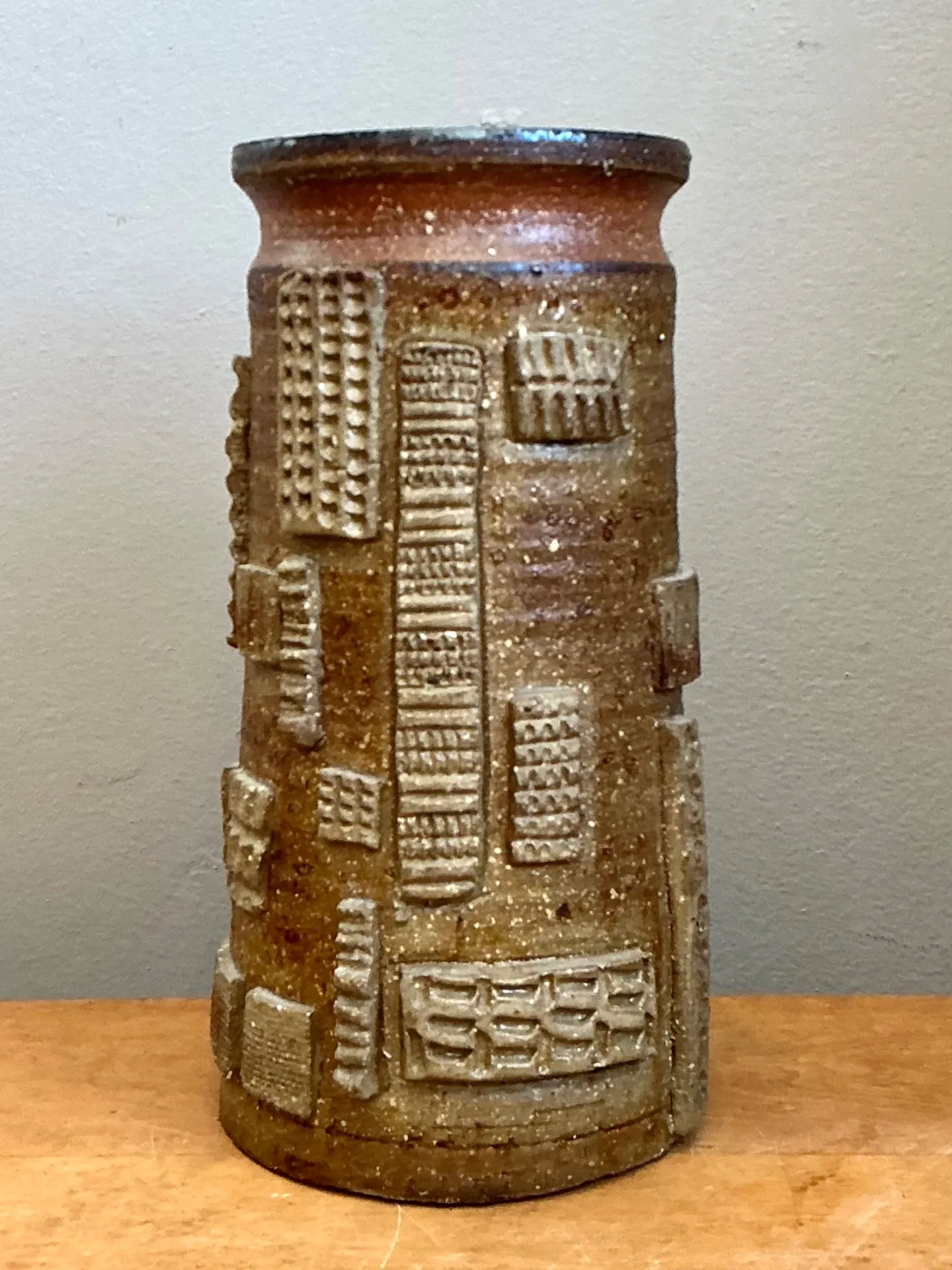 Vintage Abstract Patterned Pottery Vase — additional photo 2