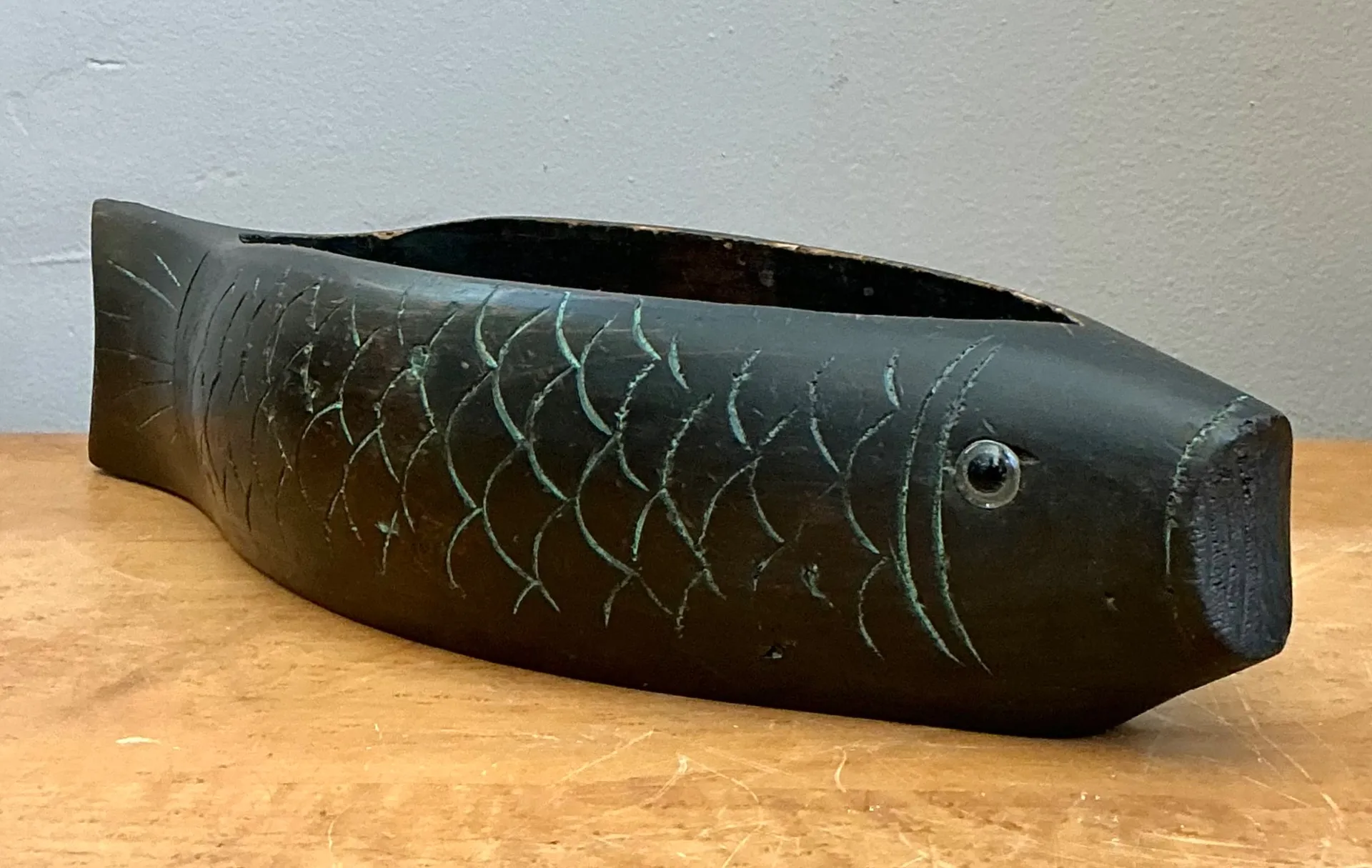 Vintage Carved Wood Fish Bowl — additional photo 7