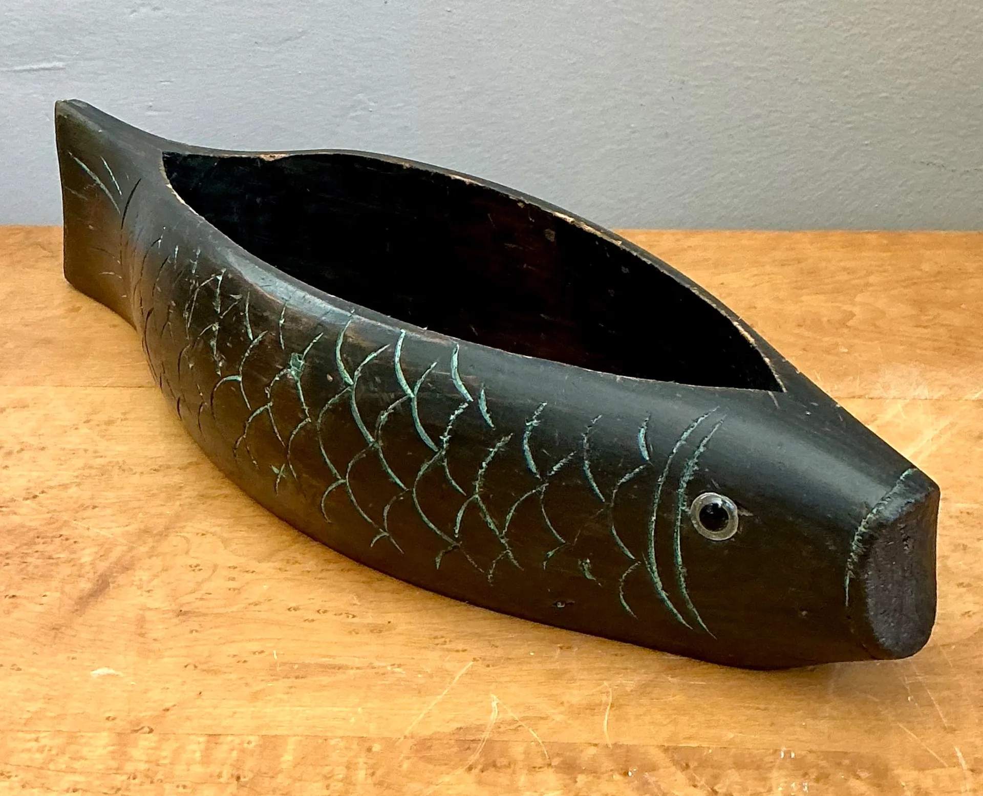 Vintage Carved Wood Fish Bowl — additional photo 8