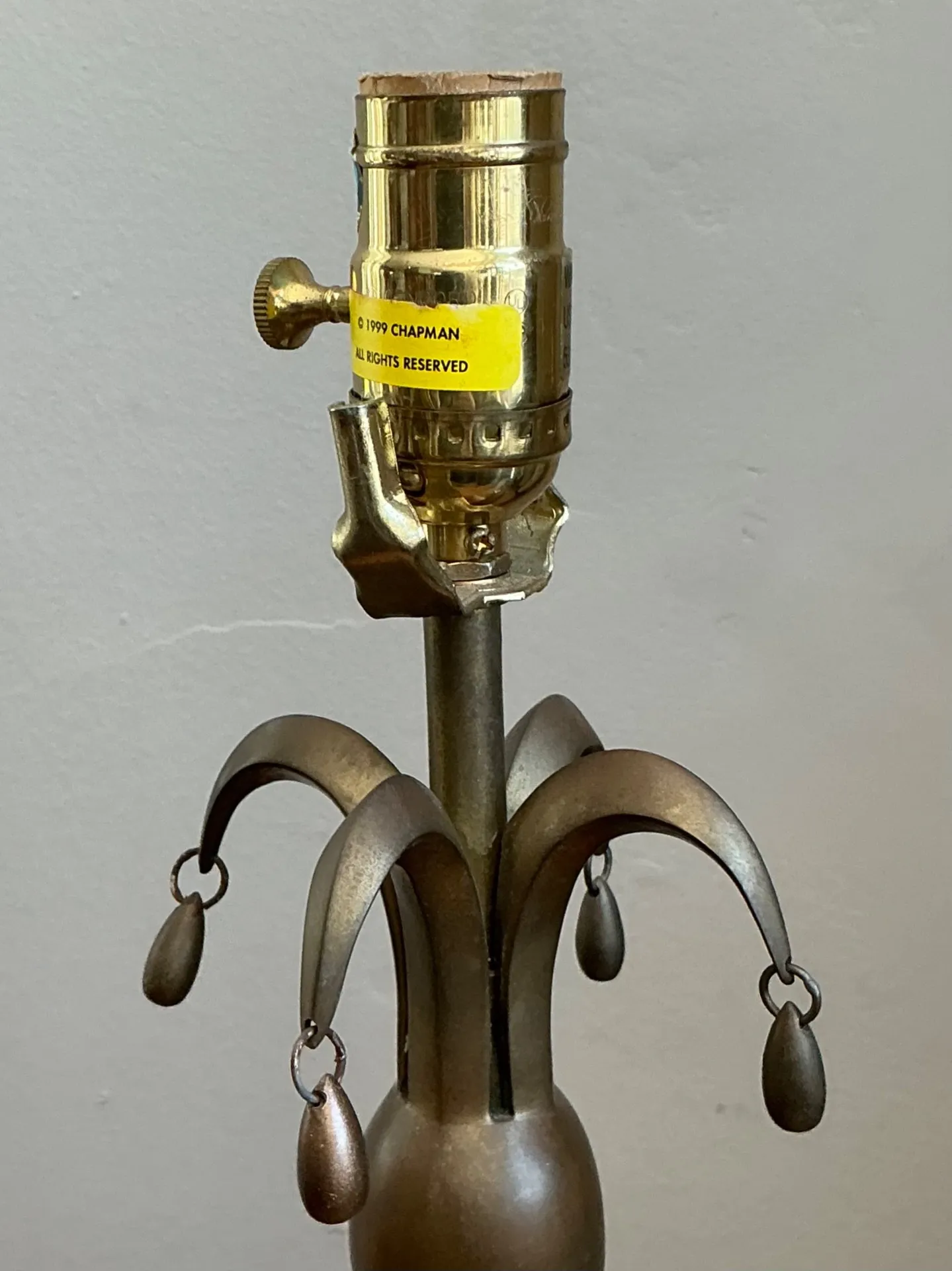Vintage Chapman Metal Urn Form Table Lamp — additional photo 2