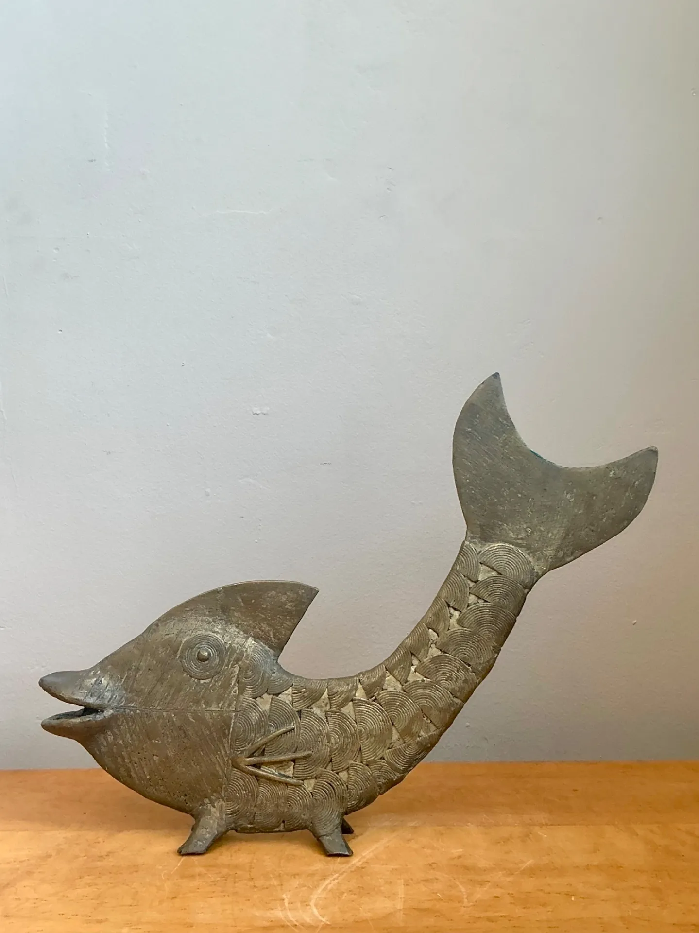 Mid-Century Modern Bronze Fish Figurine — additional photo 5