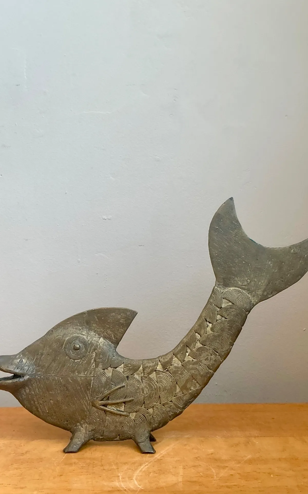 Mid-Century Modern Bronze Fish Figurine — additional photo 5