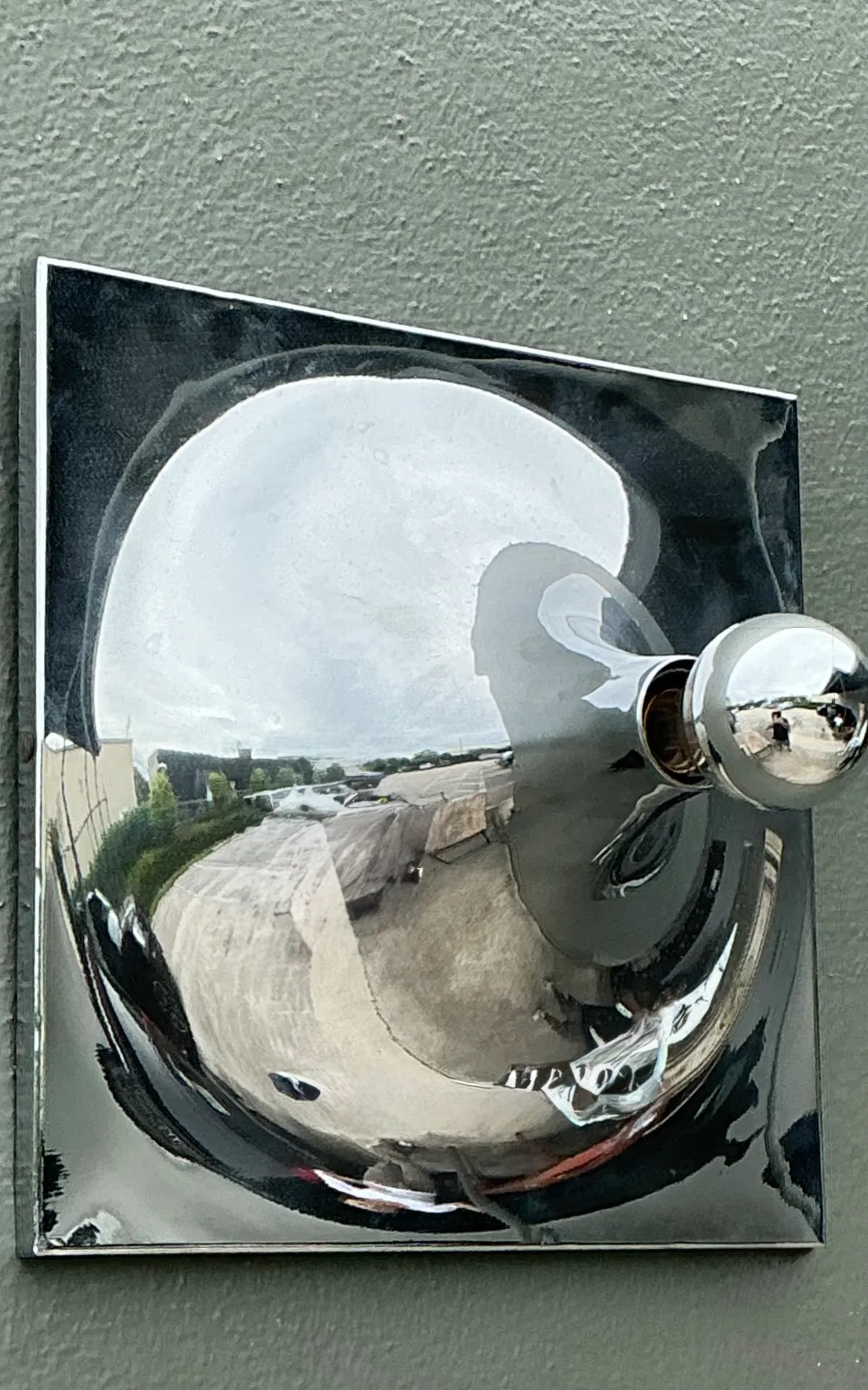 Vintage Chrome Wall Sconce — additional photo 6
