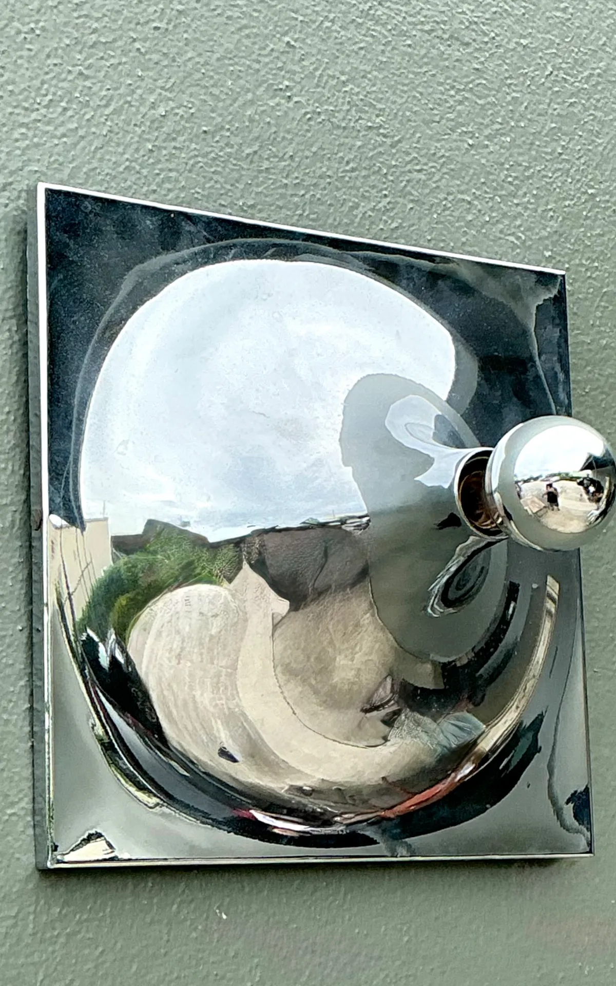 Vintage Chrome Wall Sconce — additional photo 2
