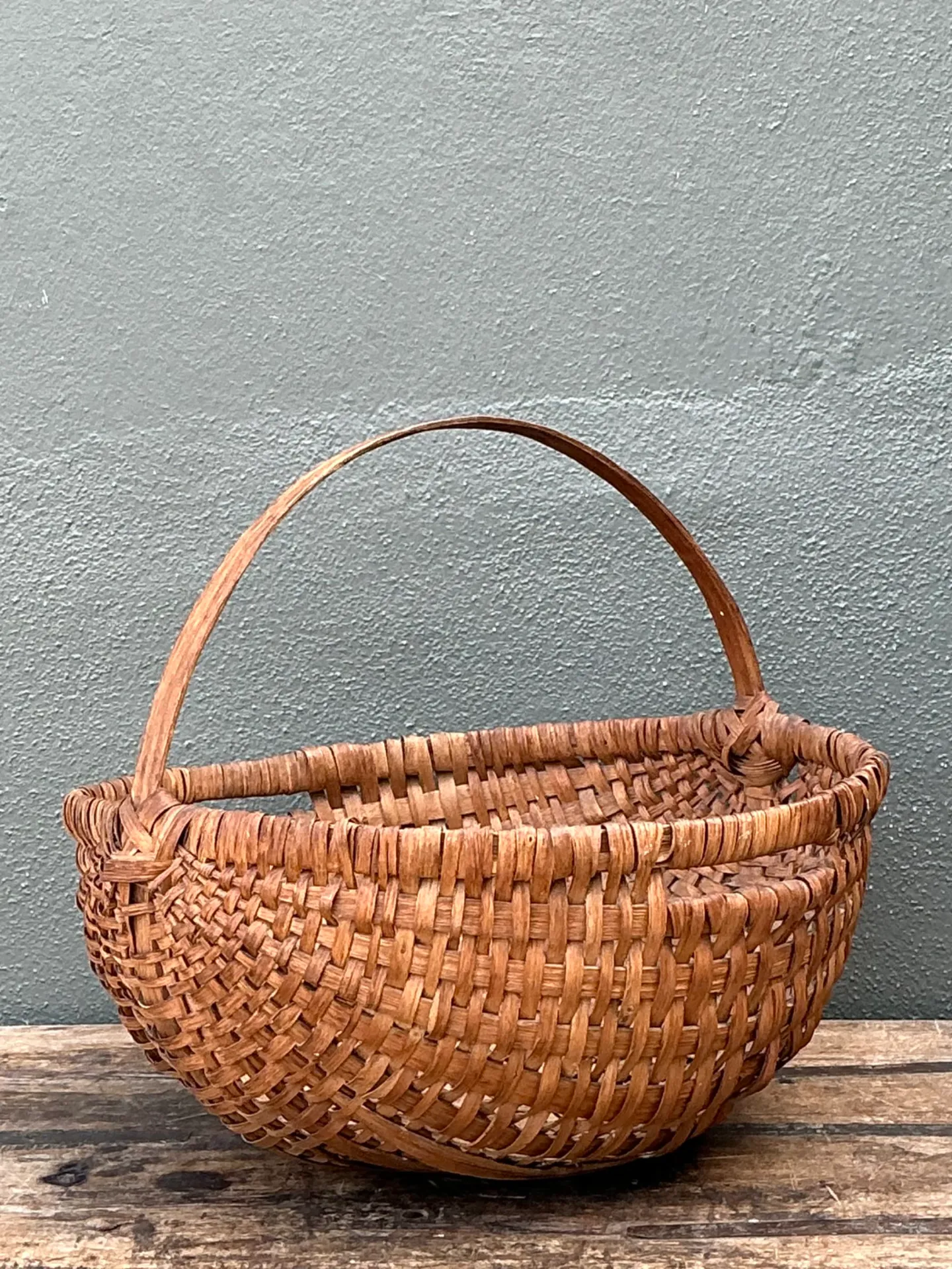 Vintage Handwoven Shaker Rattan Basket — additional photo 6