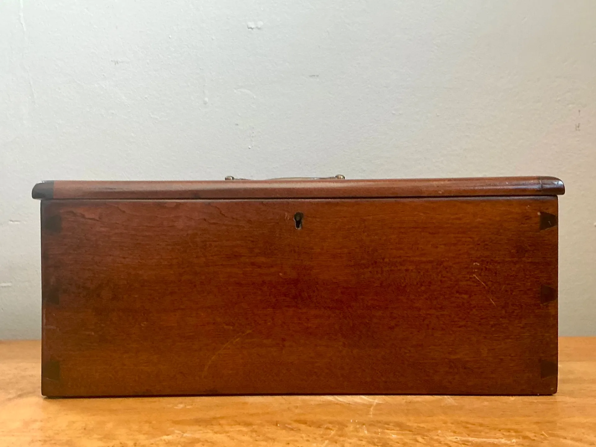 Vintage Keyhole Wooden Box — additional photo 8