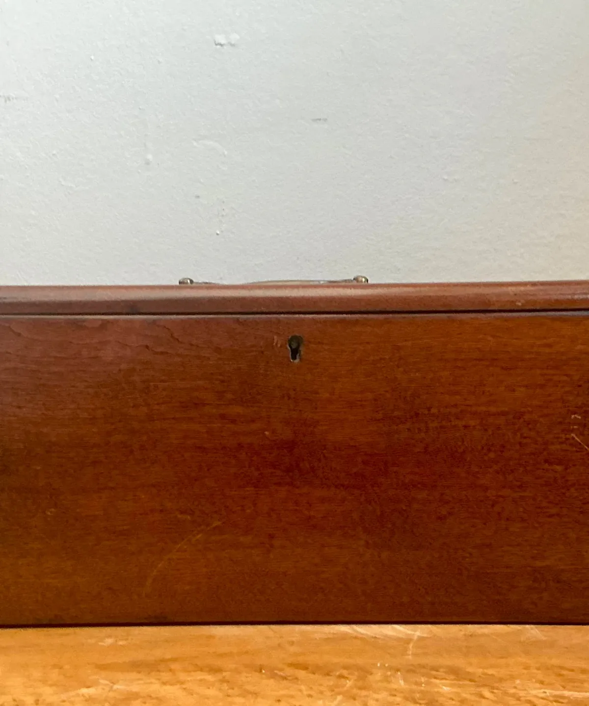 Vintage Keyhole Wooden Box — additional photo 8