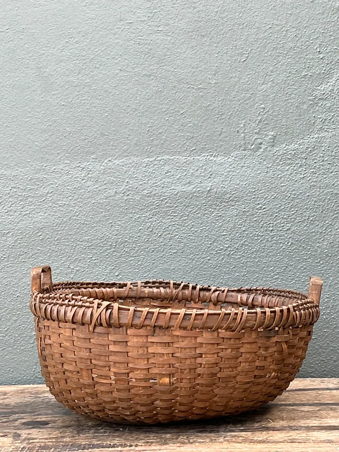 Vintage Shaker Style Rattan Basket — additional photo 4