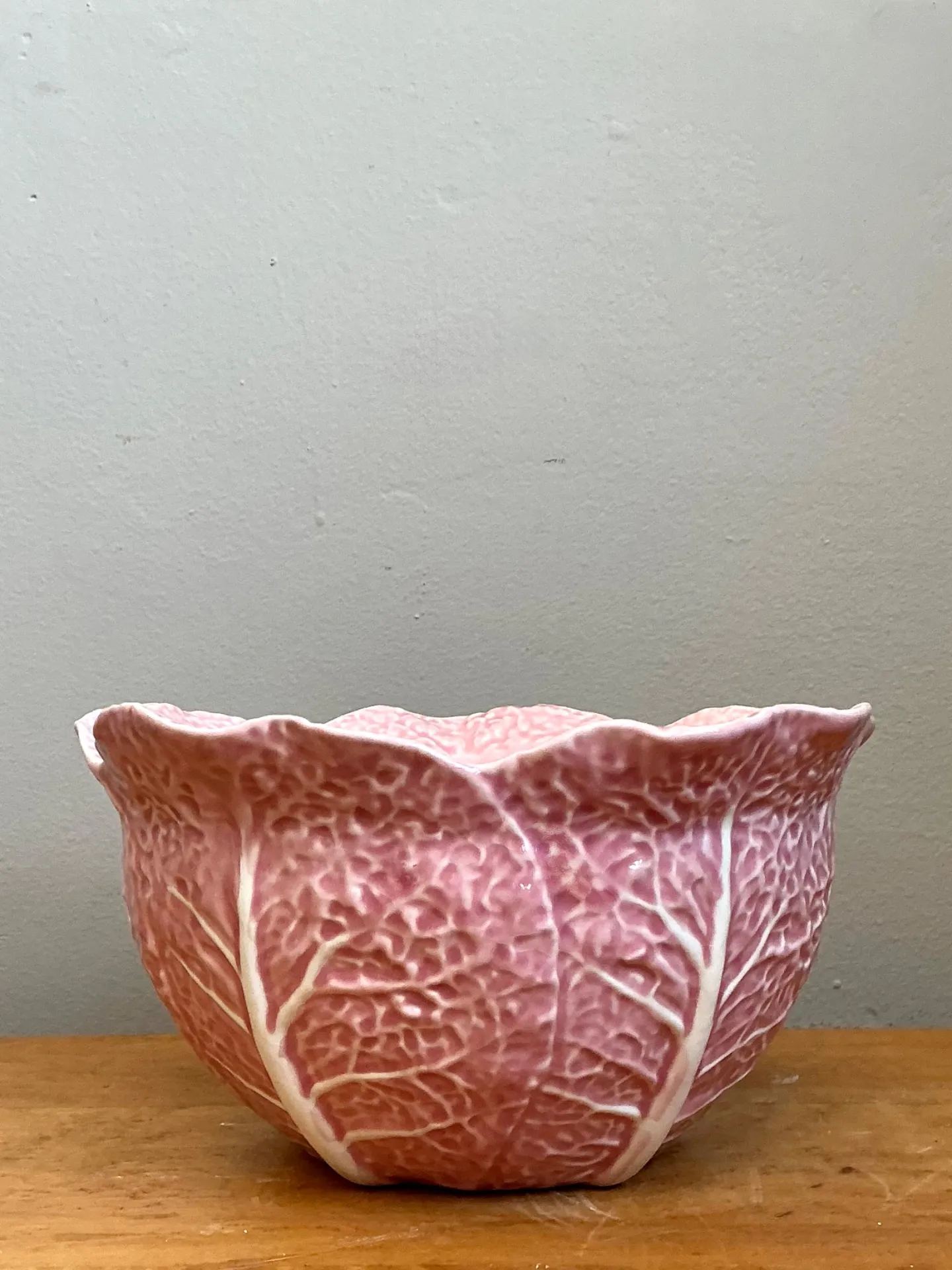 Vintage Bordallo Pinheiro Pink Cabbage Bowl — additional photo 8