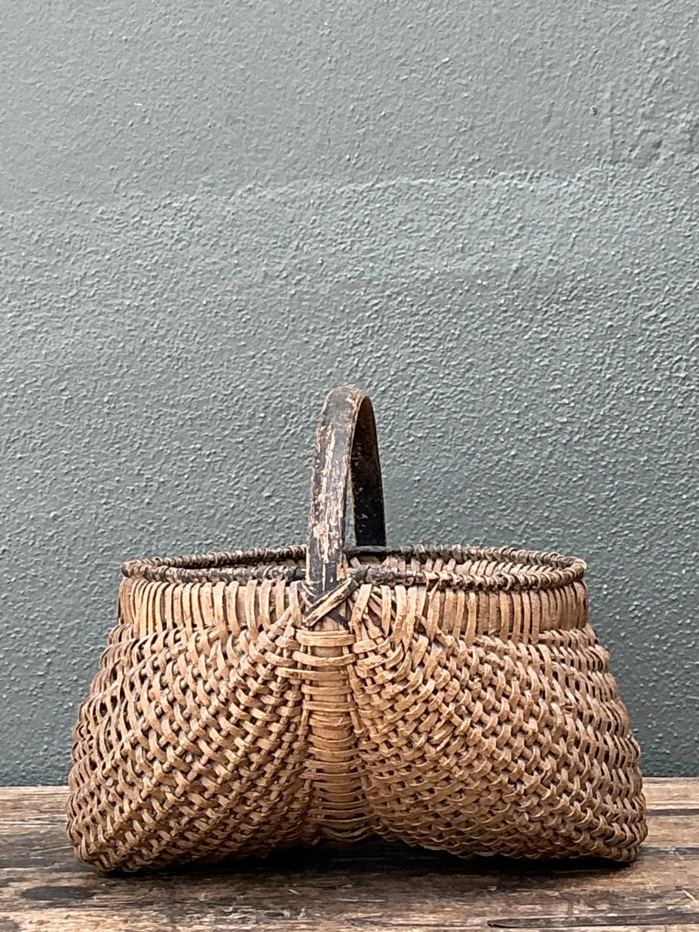 Vintage Shaker Style Rattan Basket — additional photo 7