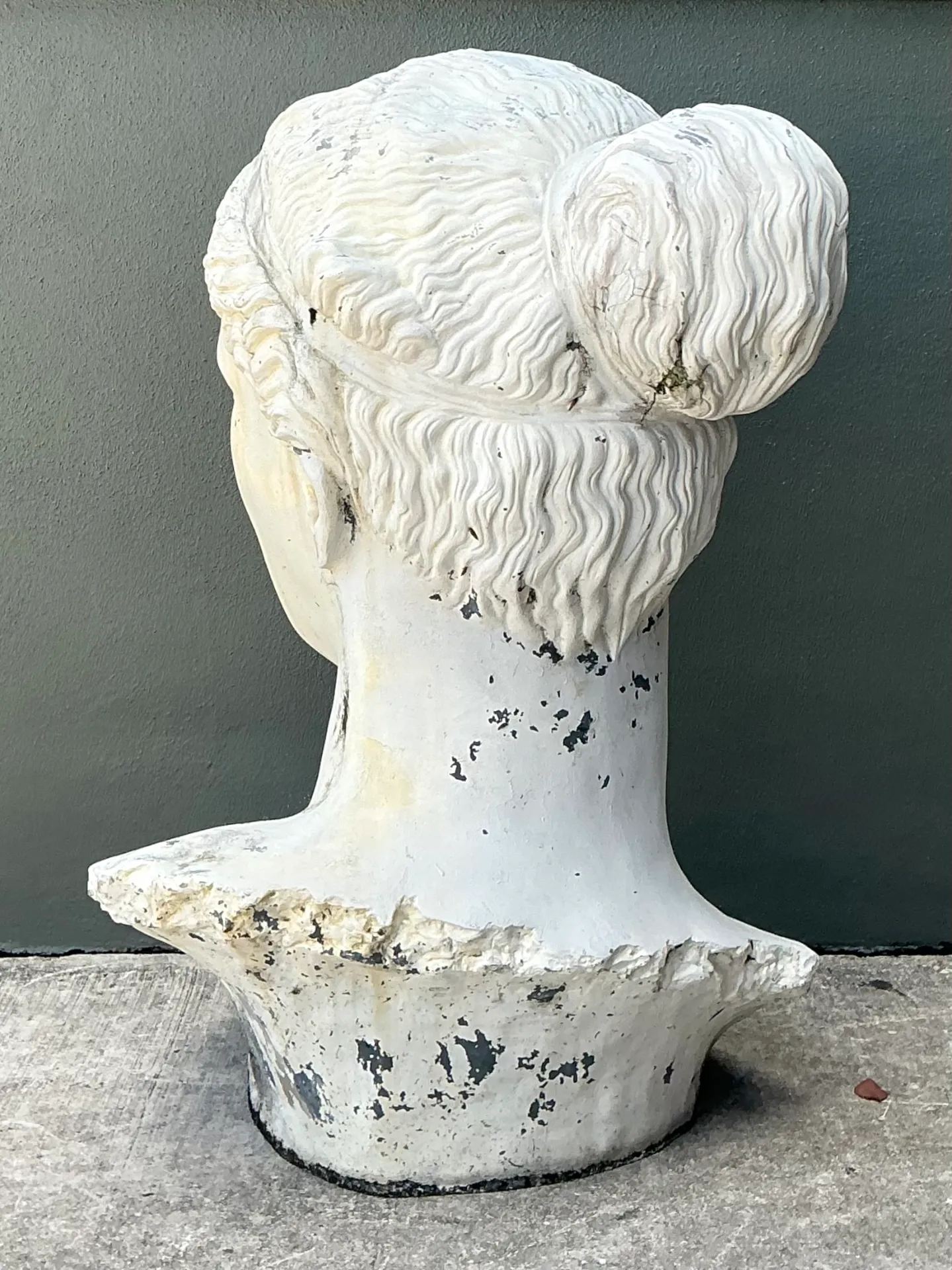 Vintage Monumental Fiberglass Roman Goddess Head Sculpture — additional photo 7
