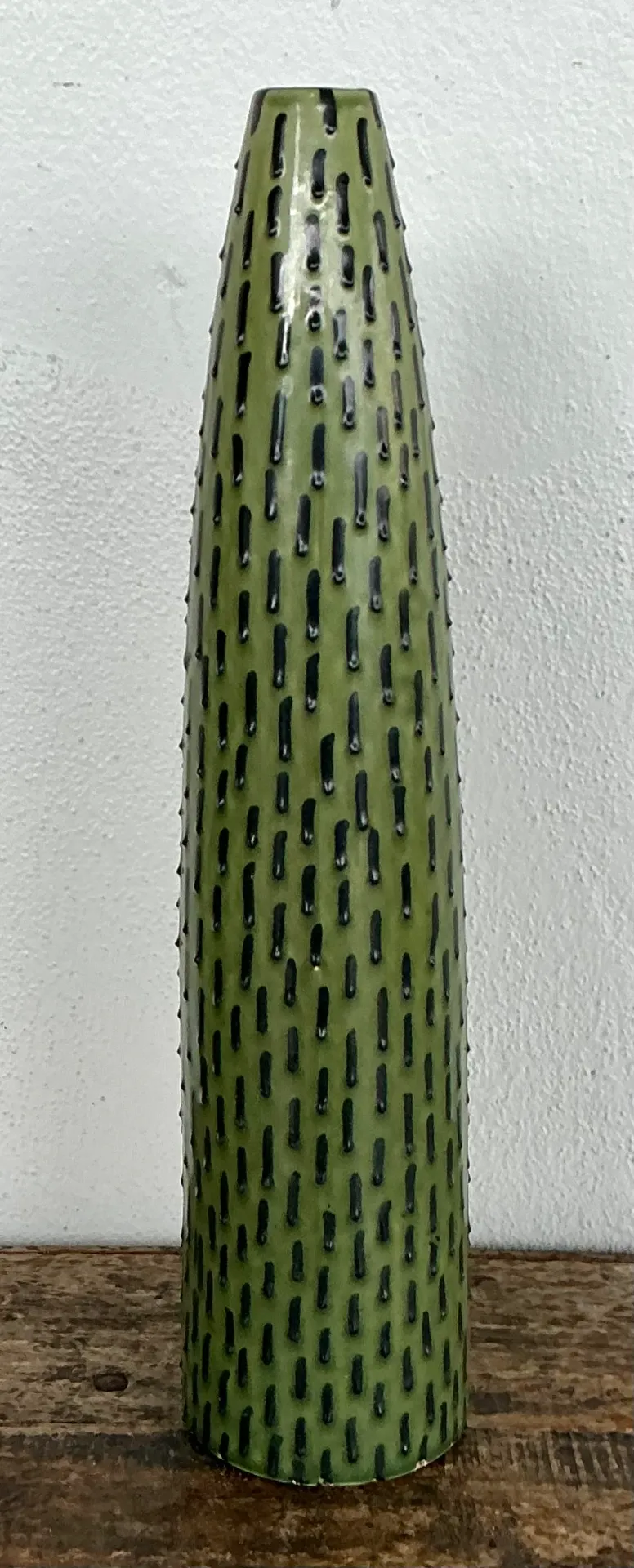 Vintage Green Textured Ceramic Vase — additional photo 6