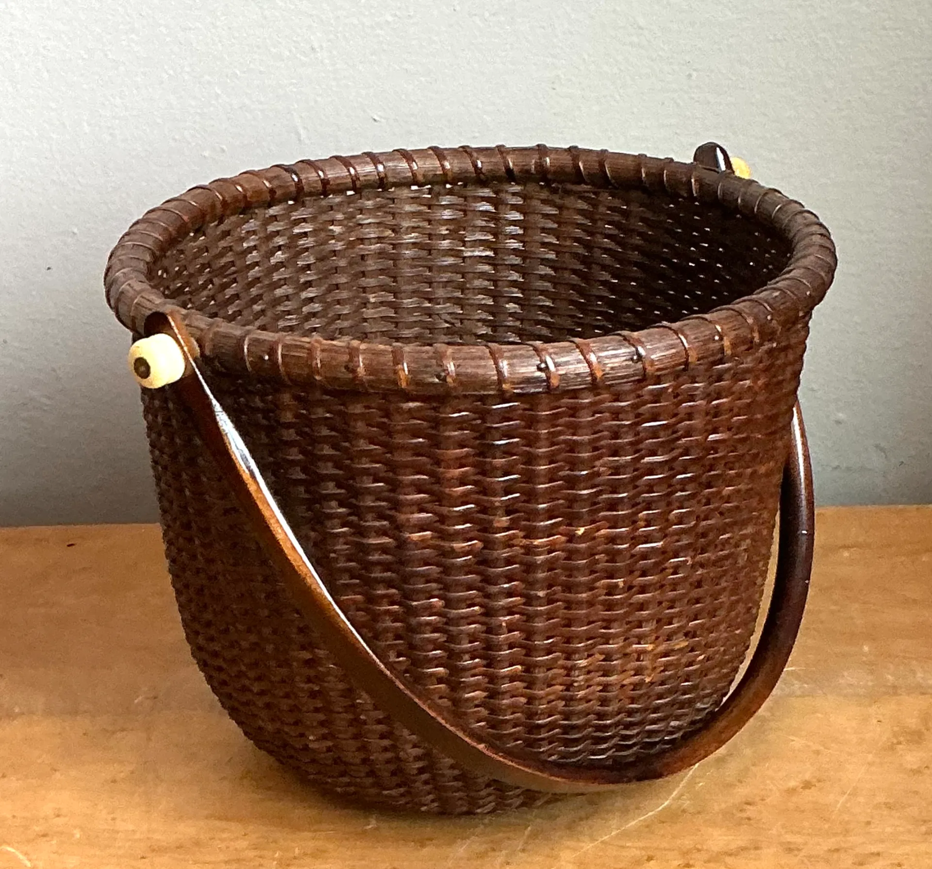 Vintage Woven Rattan Nantucket Basket with Handle — additional photo 6