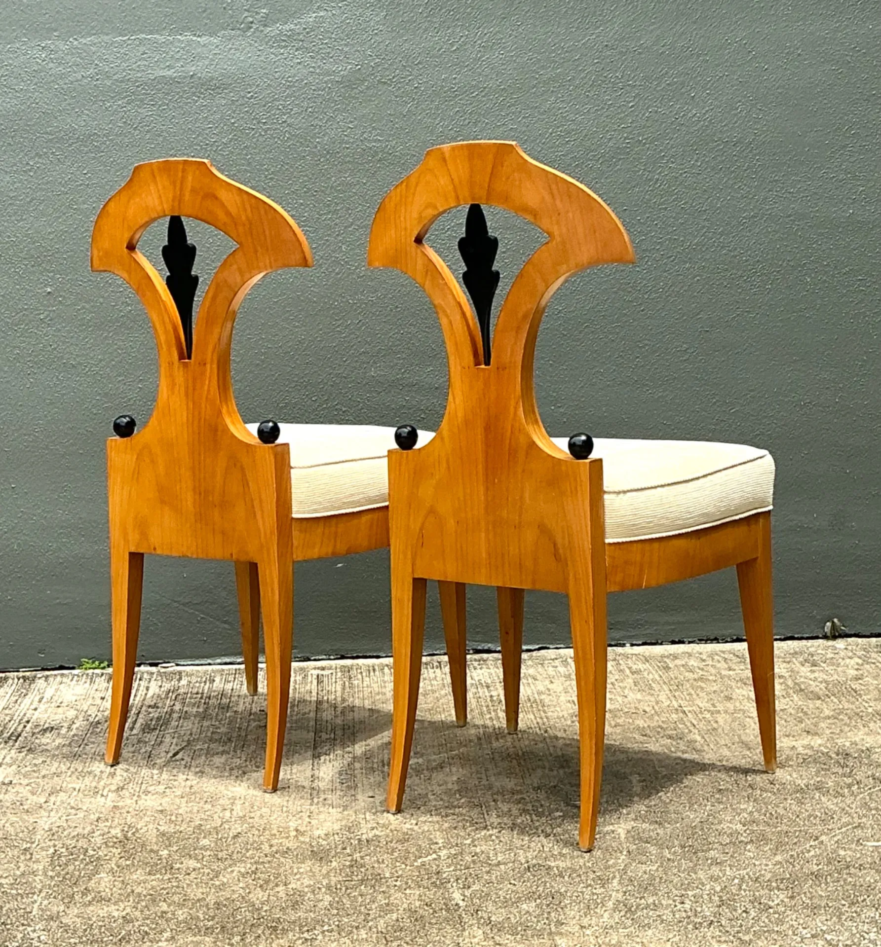 Vintage Carved Wood Biedermeier Chairs - Set of 2 — additional photo 5