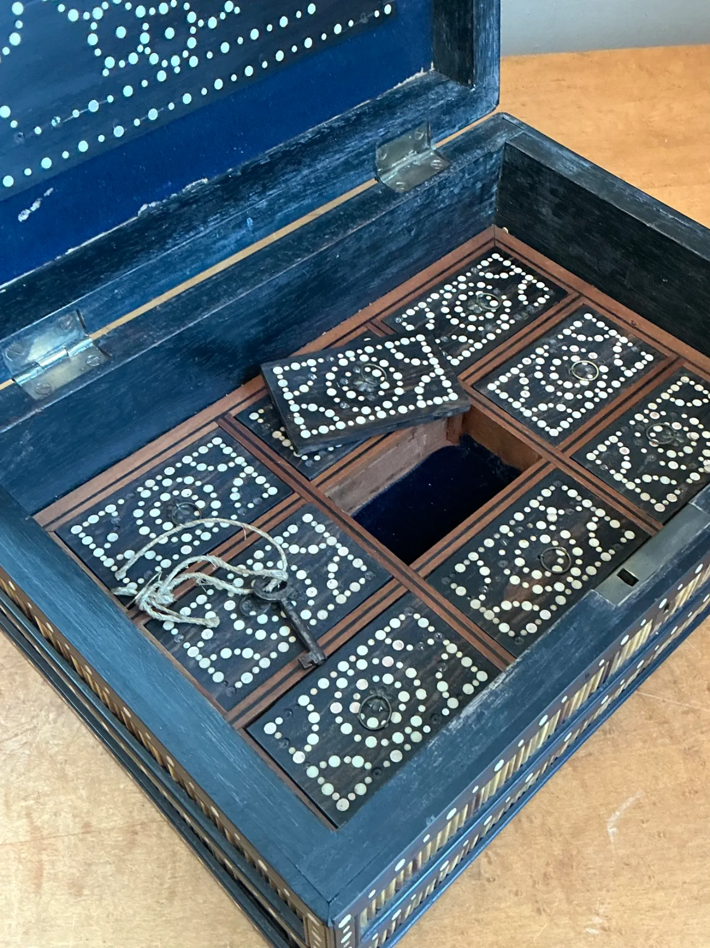 Vintage Quill and Inlay Box — additional photo 7