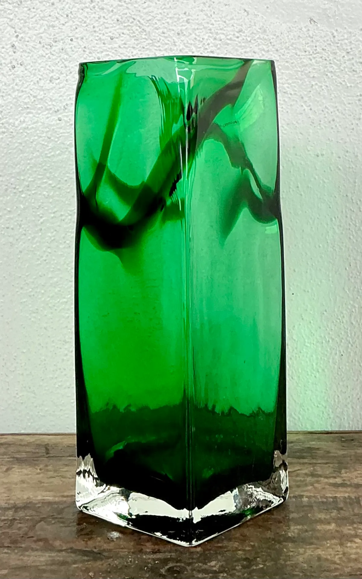 Vintage Polish Emerald Glass Tall Vase — additional photo 4