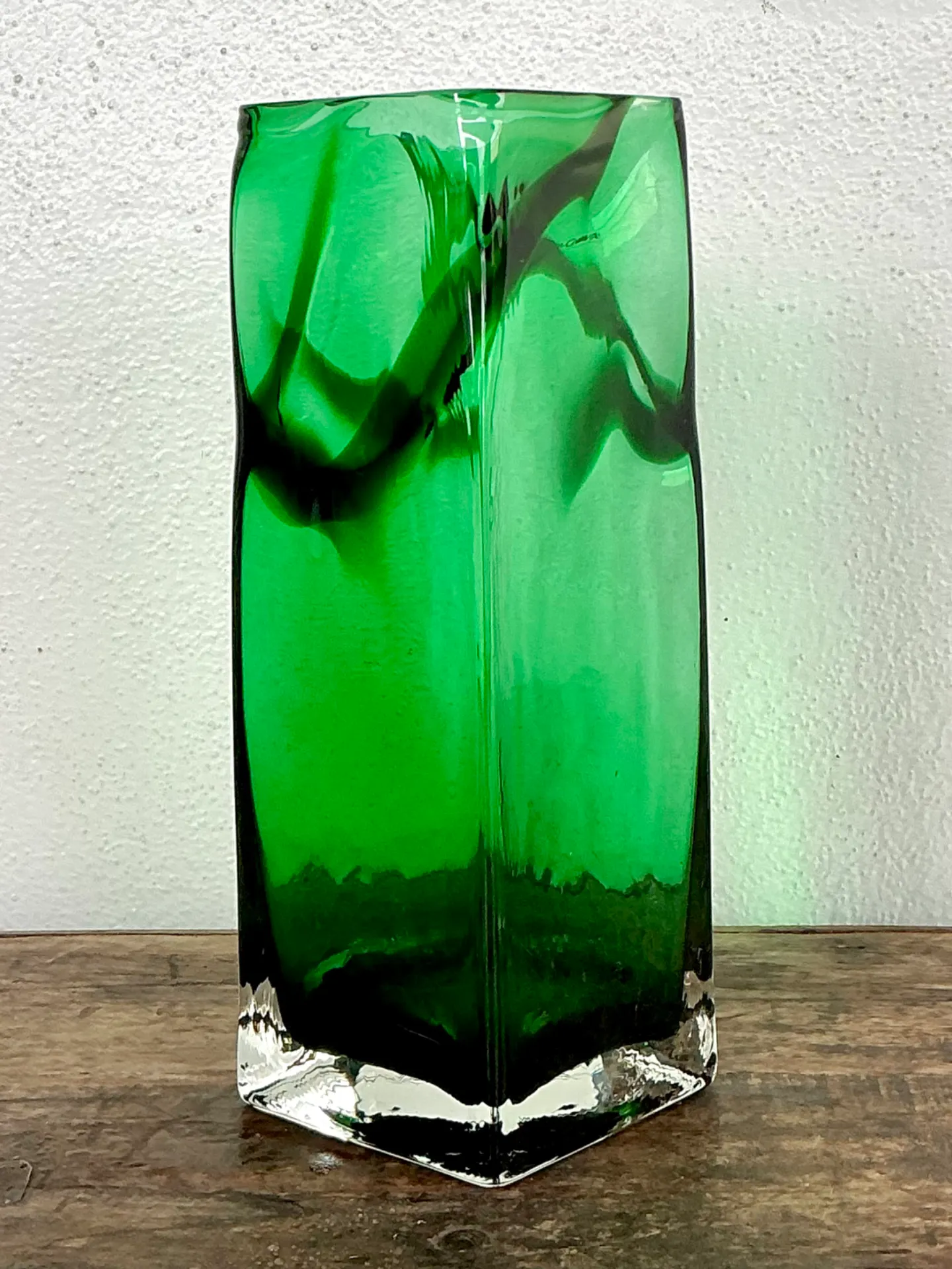 Vintage Polish Emerald Glass Tall Vase — additional photo 5