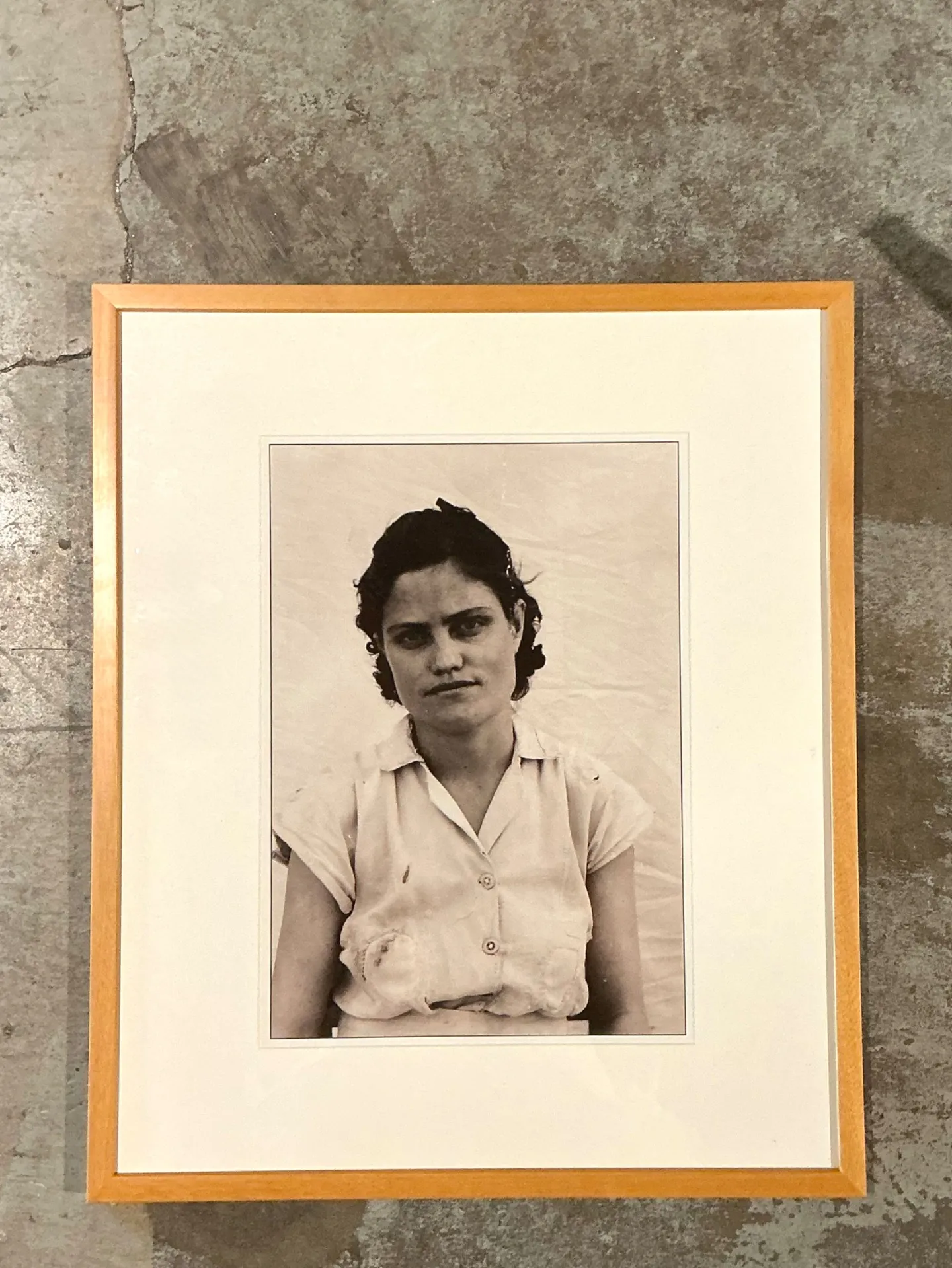 Vintage Black and White Portrait Photograph — additional photo 6