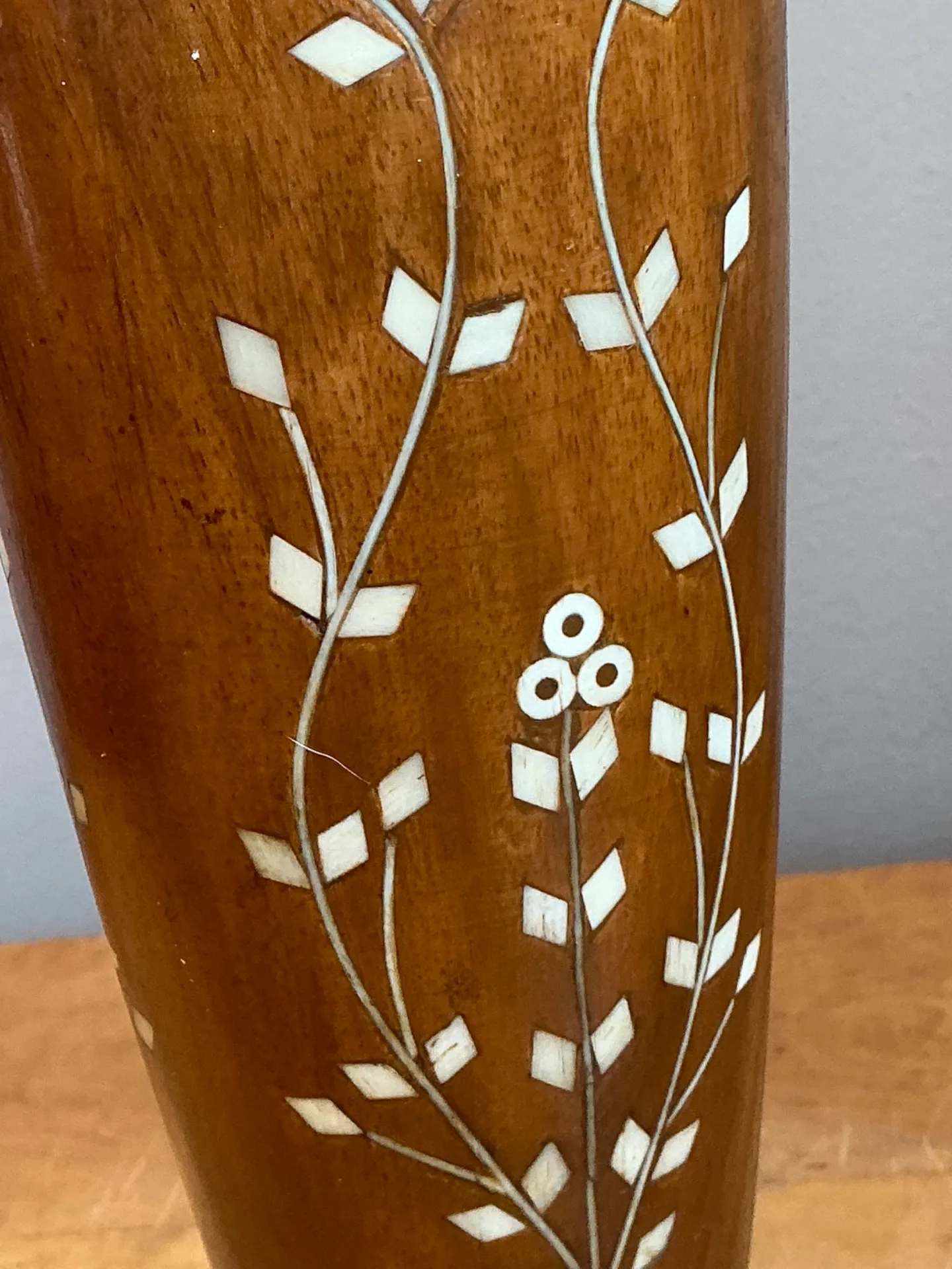 Vintage Mother of Pearl Inlay Vase — additional photo 6