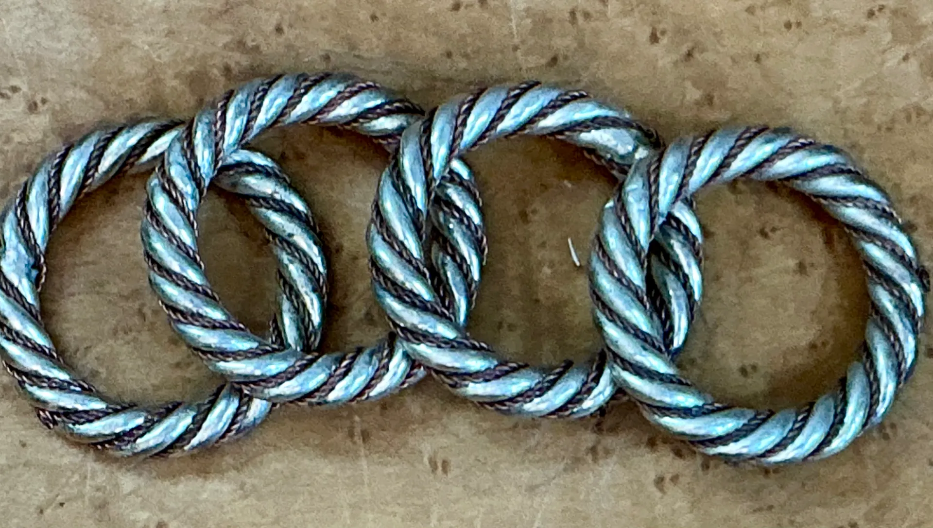 Vintage Rope Style Metal Napkin Rings — additional photo 2