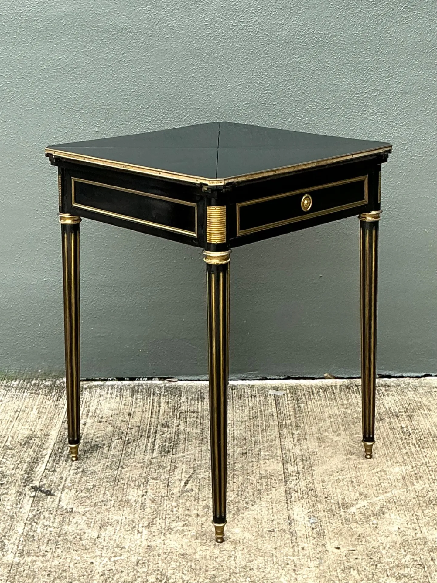Vintage  Neoclassical Gilt Tipped Extendable Card Table — additional photo 2