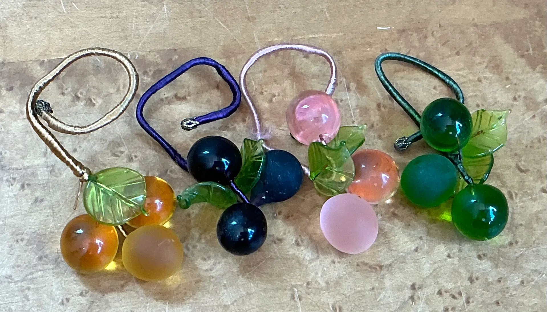 Vintage Glass Fruit Charms with Leaves Napkin Rings — additional photo 2