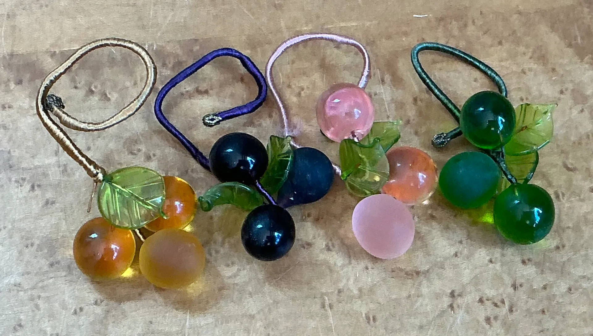 Vintage Glass Fruit Charms with Leaves Napkin Rings — additional photo 6