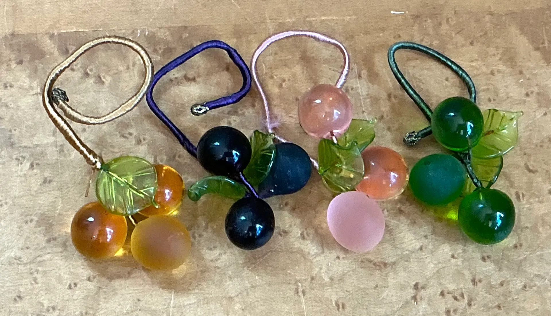 Vintage Glass Fruit Charms with Leaves Napkin Rings — additional photo 5