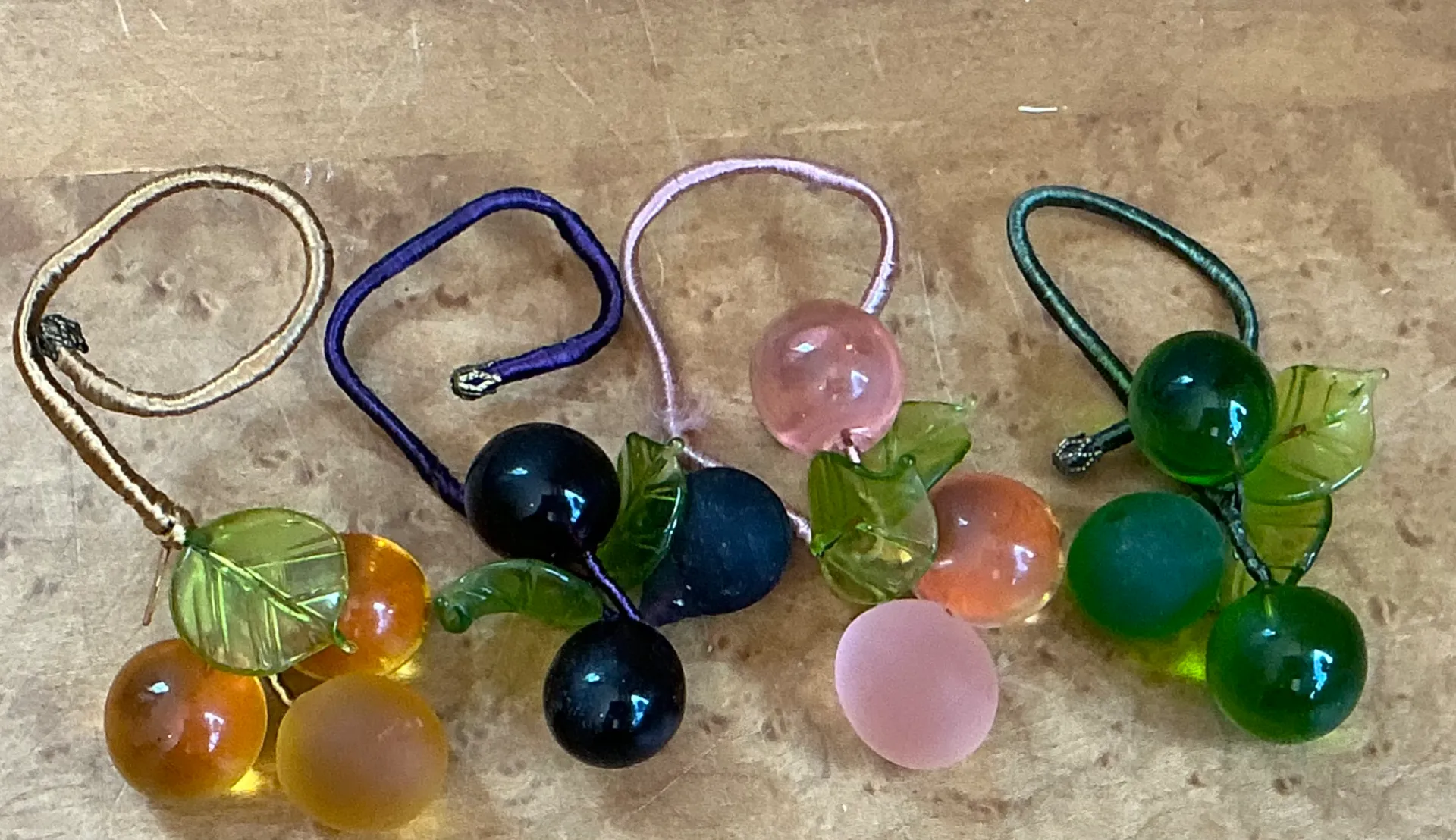 Vintage Glass Fruit Charms with Leaves Napkin Rings — additional photo 1