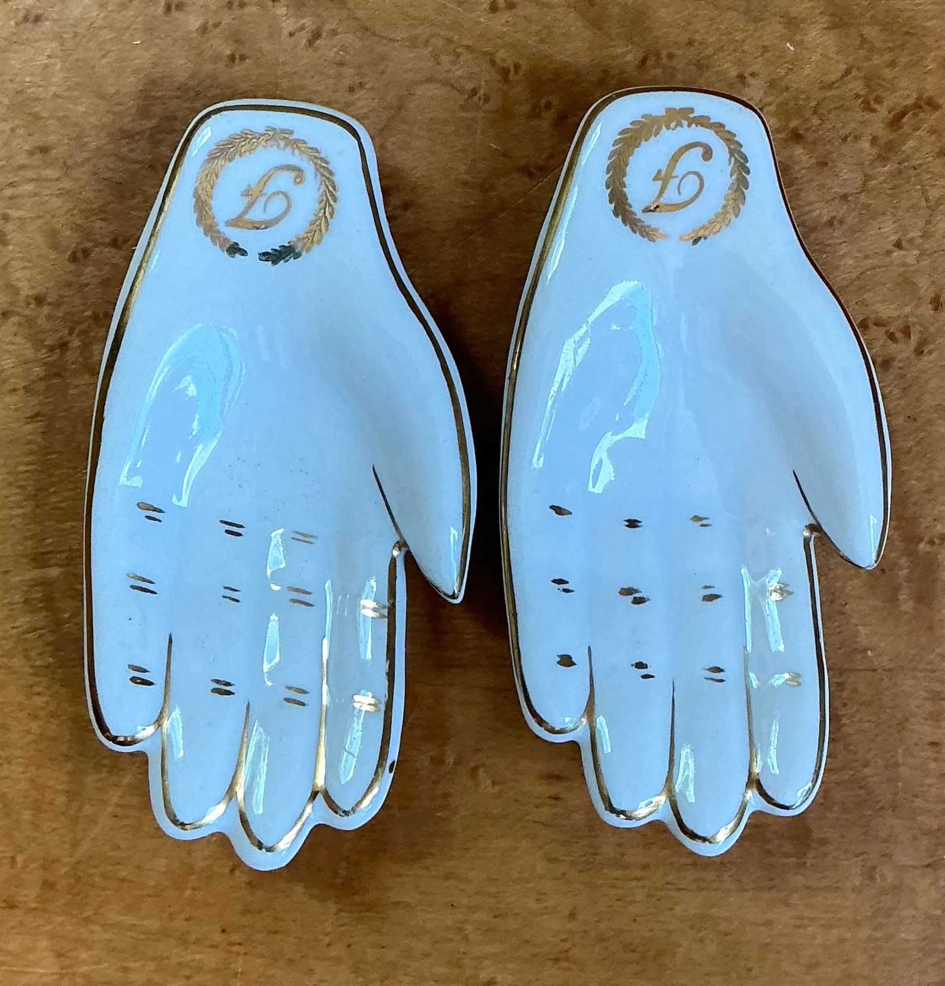 Vintage Styron China Porcelain Hand-Shaped Trinket Dishes — additional photo 4