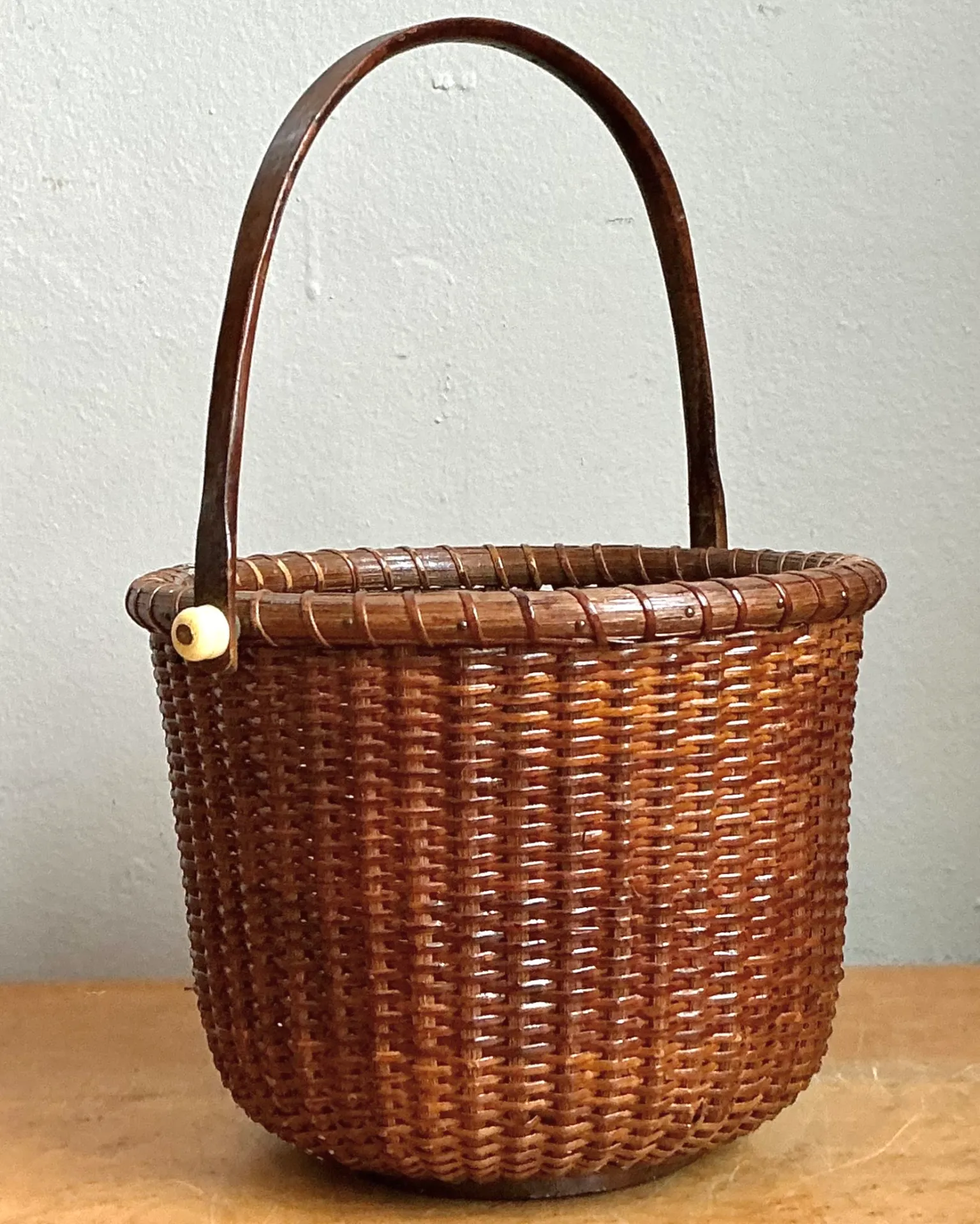 Vintage Woven Rattan Nantucket Basket with Handle — additional photo 7
