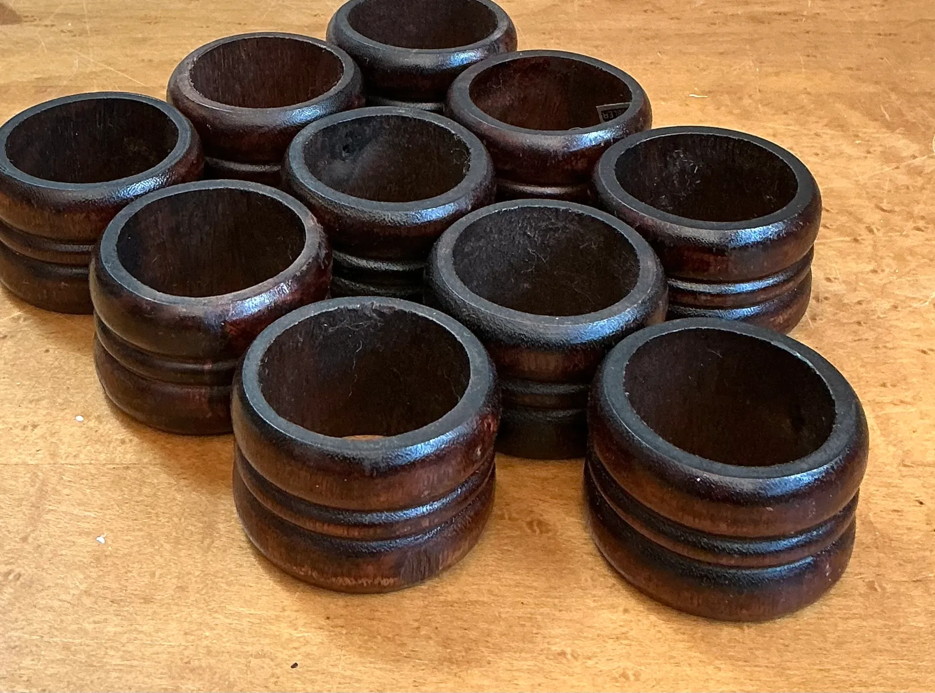 Vintage Carved Wood Napkin Rings - Set of 10 — additional photo 6