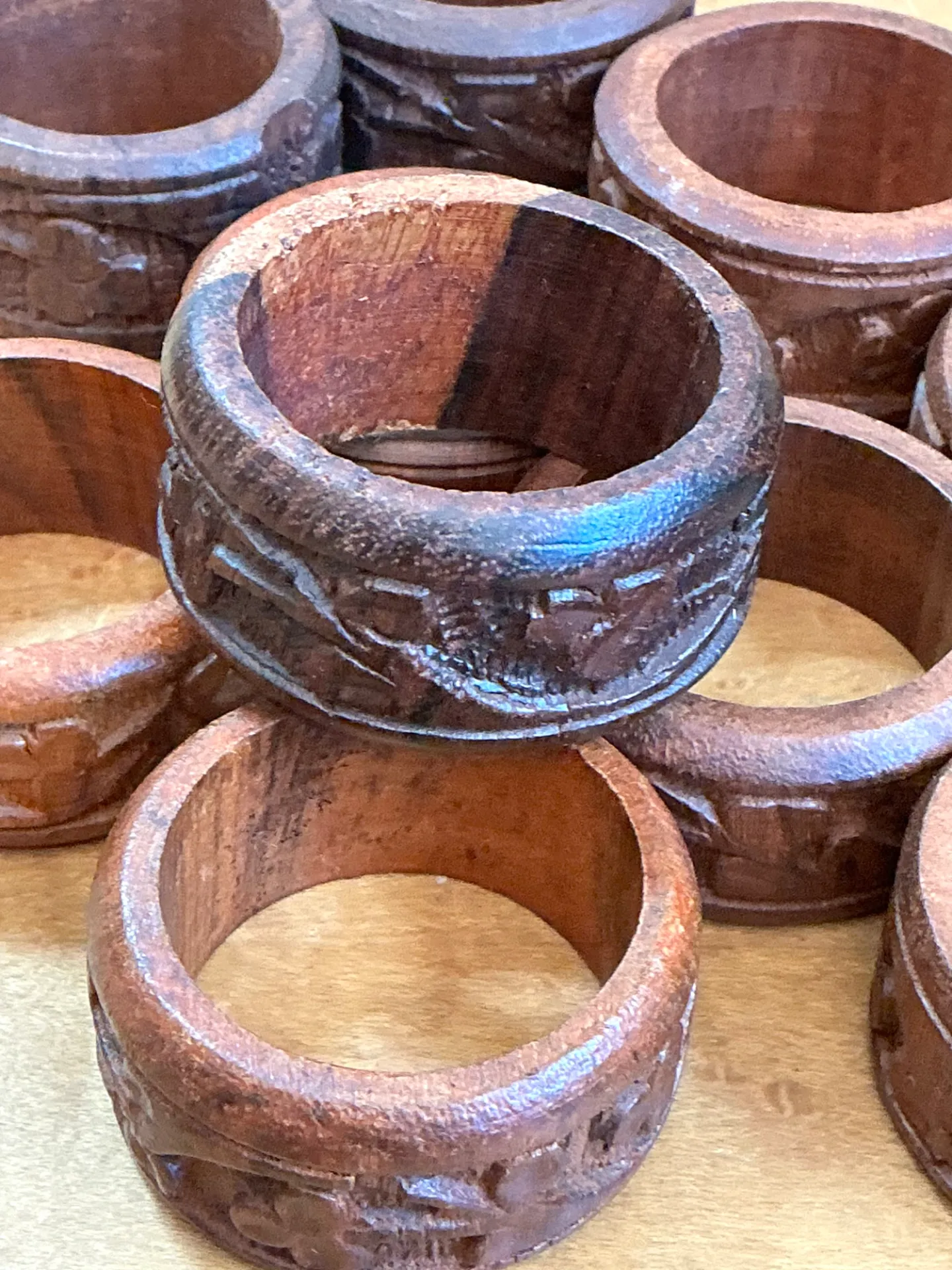 Vintage Carved Wood Napkin Rings - Set of 10 — additional photo 2