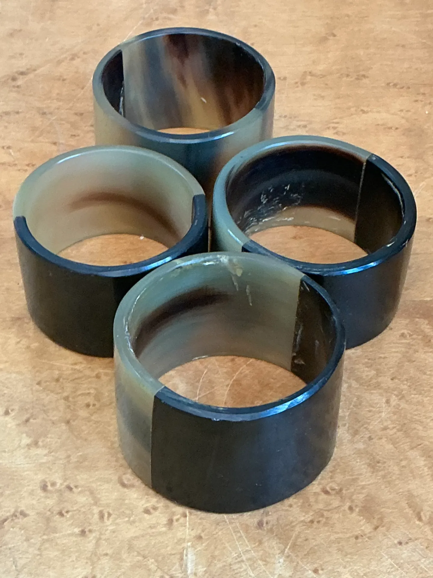 Vintage Tortoiseshell Style Resin Napkin Rings — additional photo 3