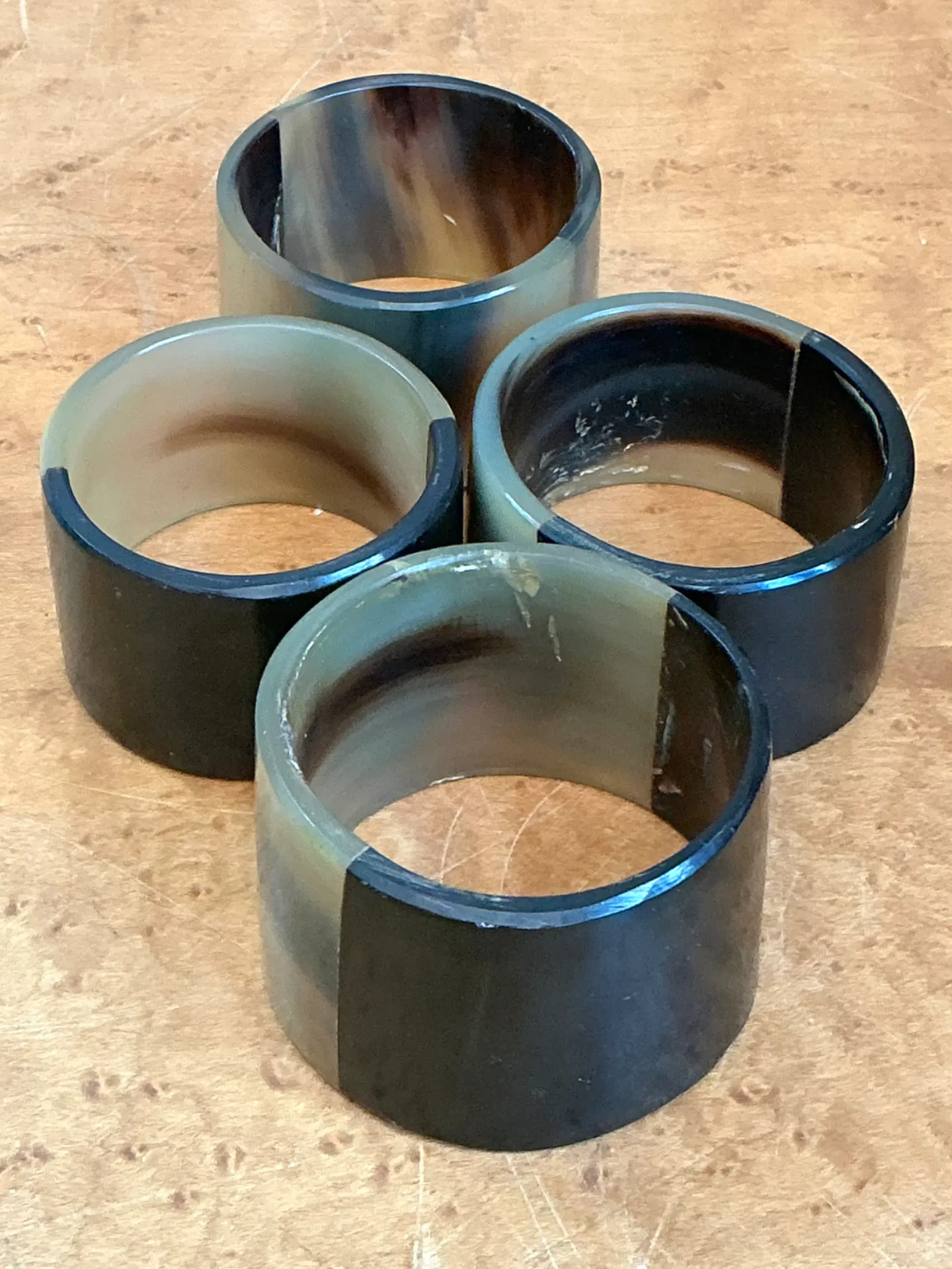 Vintage Tortoiseshell Style Resin Napkin Rings — additional photo 4