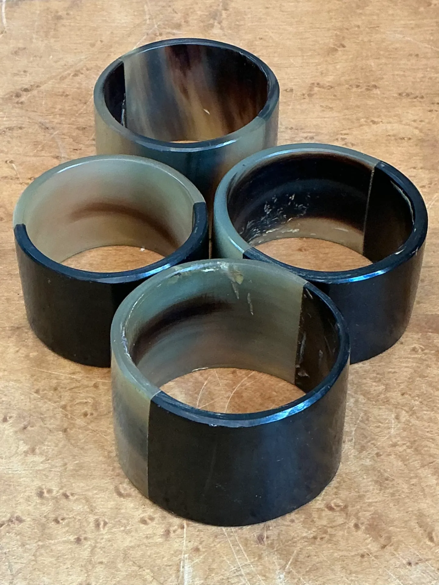 Vintage Tortoiseshell Style Resin Napkin Rings — additional photo 6