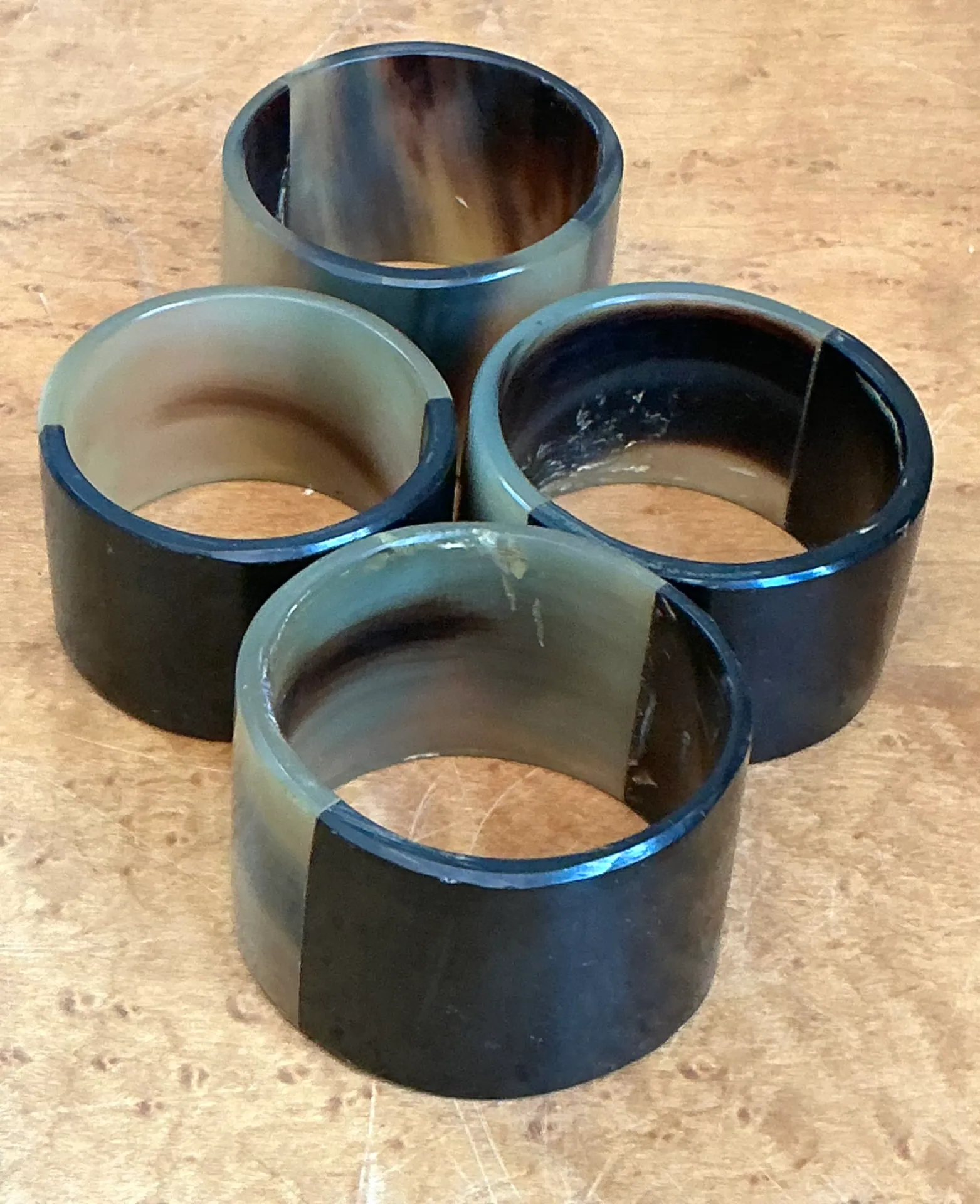 Vintage Tortoiseshell Style Resin Napkin Rings — additional photo 5