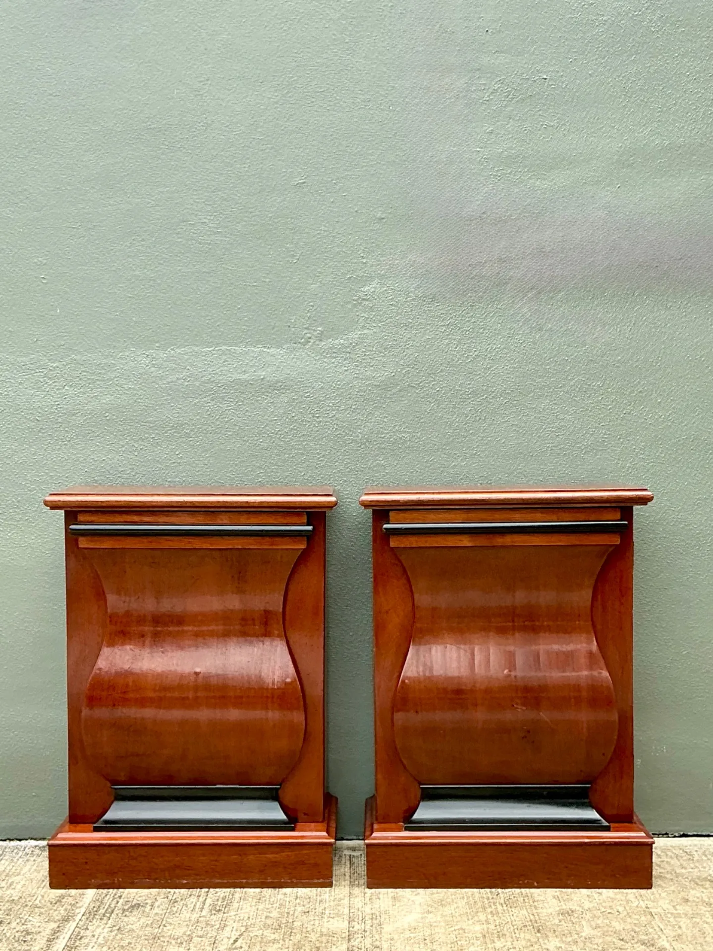 Vintage Mahogany Scroll Front Cabinets - A Pair — additional photo 7