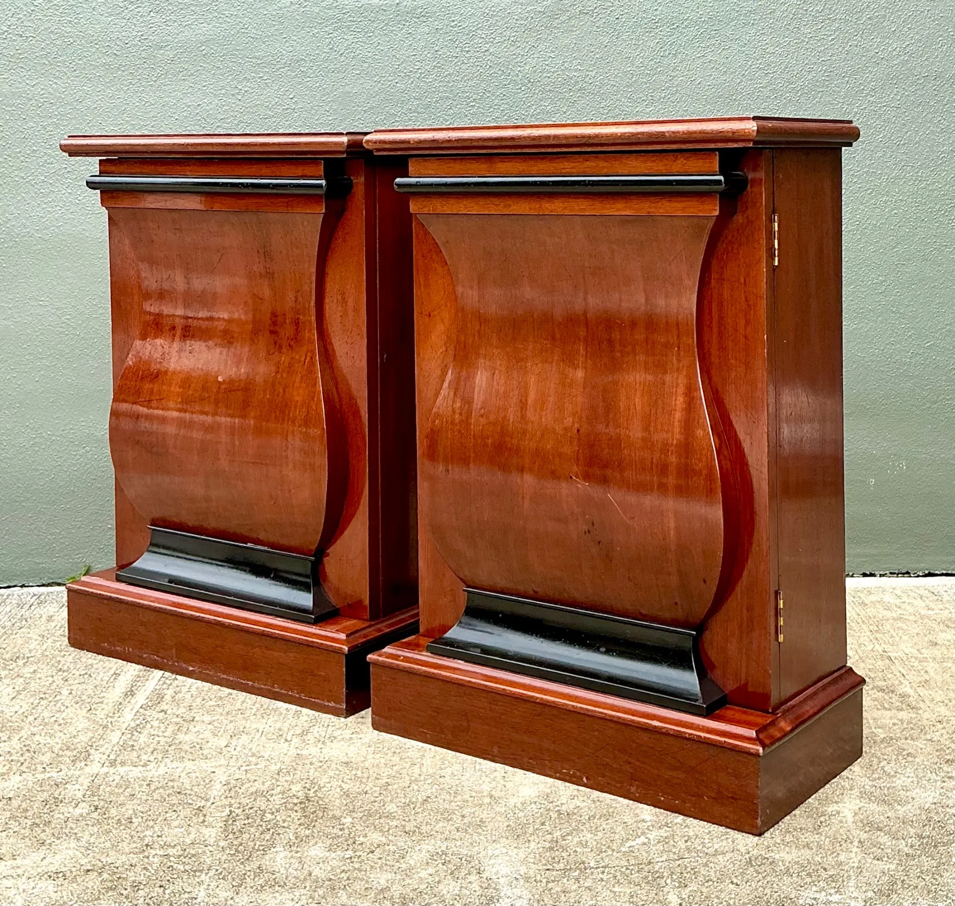 Vintage Mahogany Scroll Front Cabinets - A Pair — additional photo 8