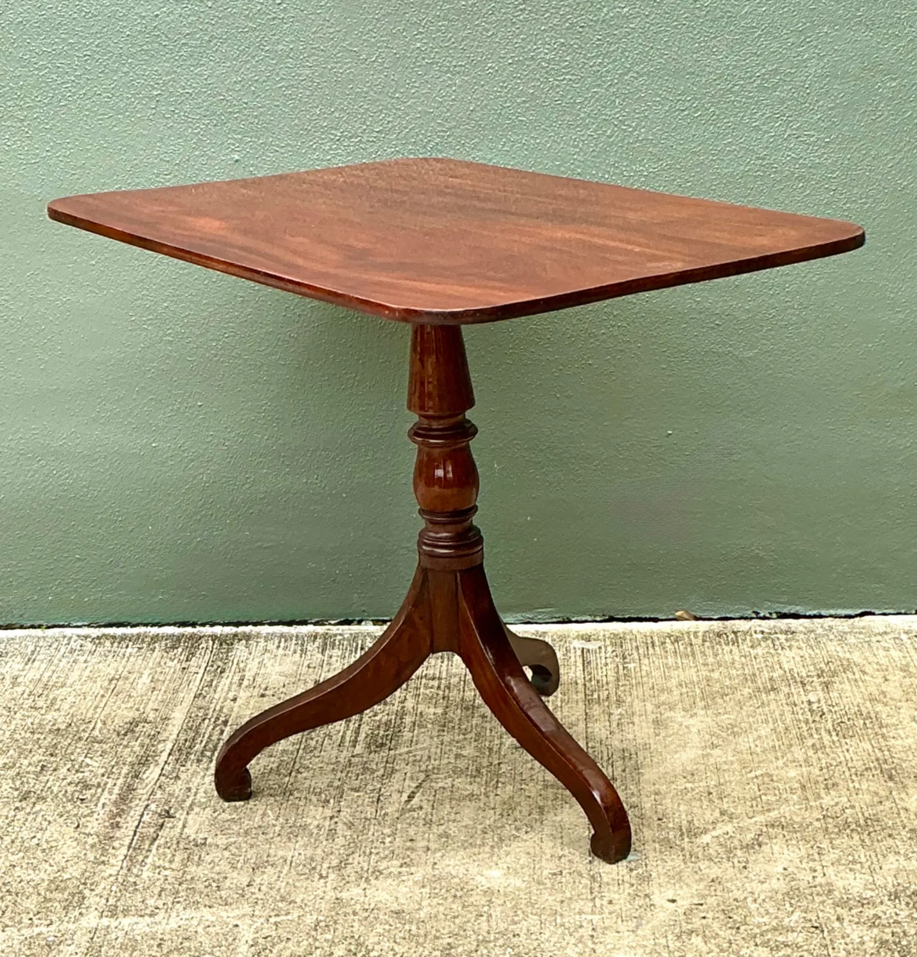Vintage George 111 Mahogany Tripod Side Table — additional photo 3