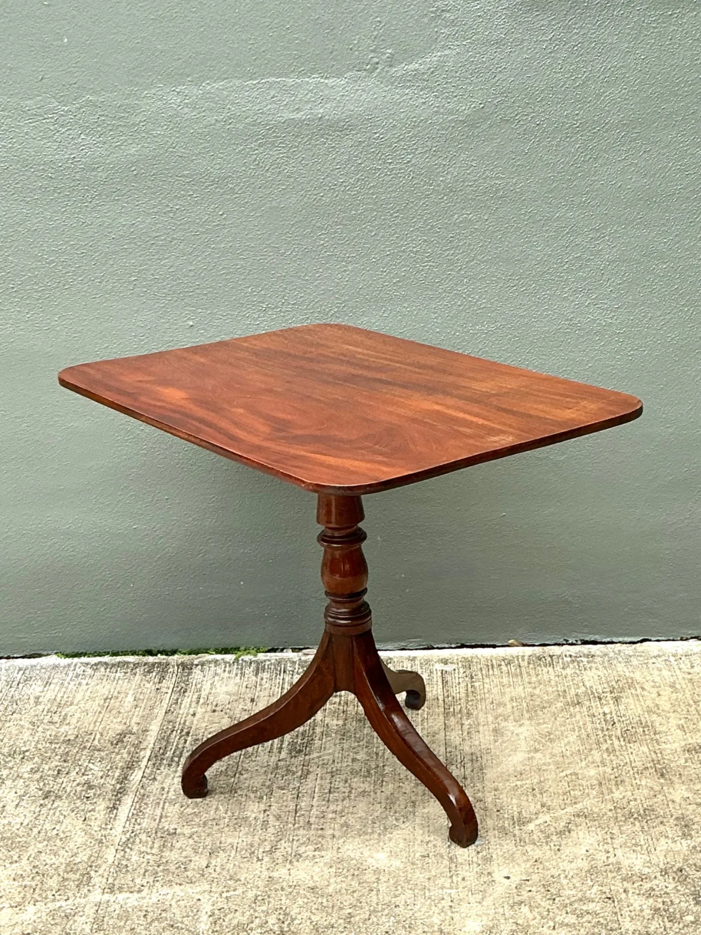 Vintage George 111 Mahogany Tripod Side Table — additional photo 2