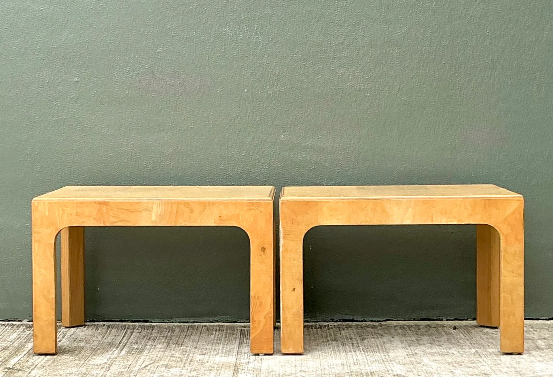 Vintage Burl Wood Side Tables - Pair — additional photo 3