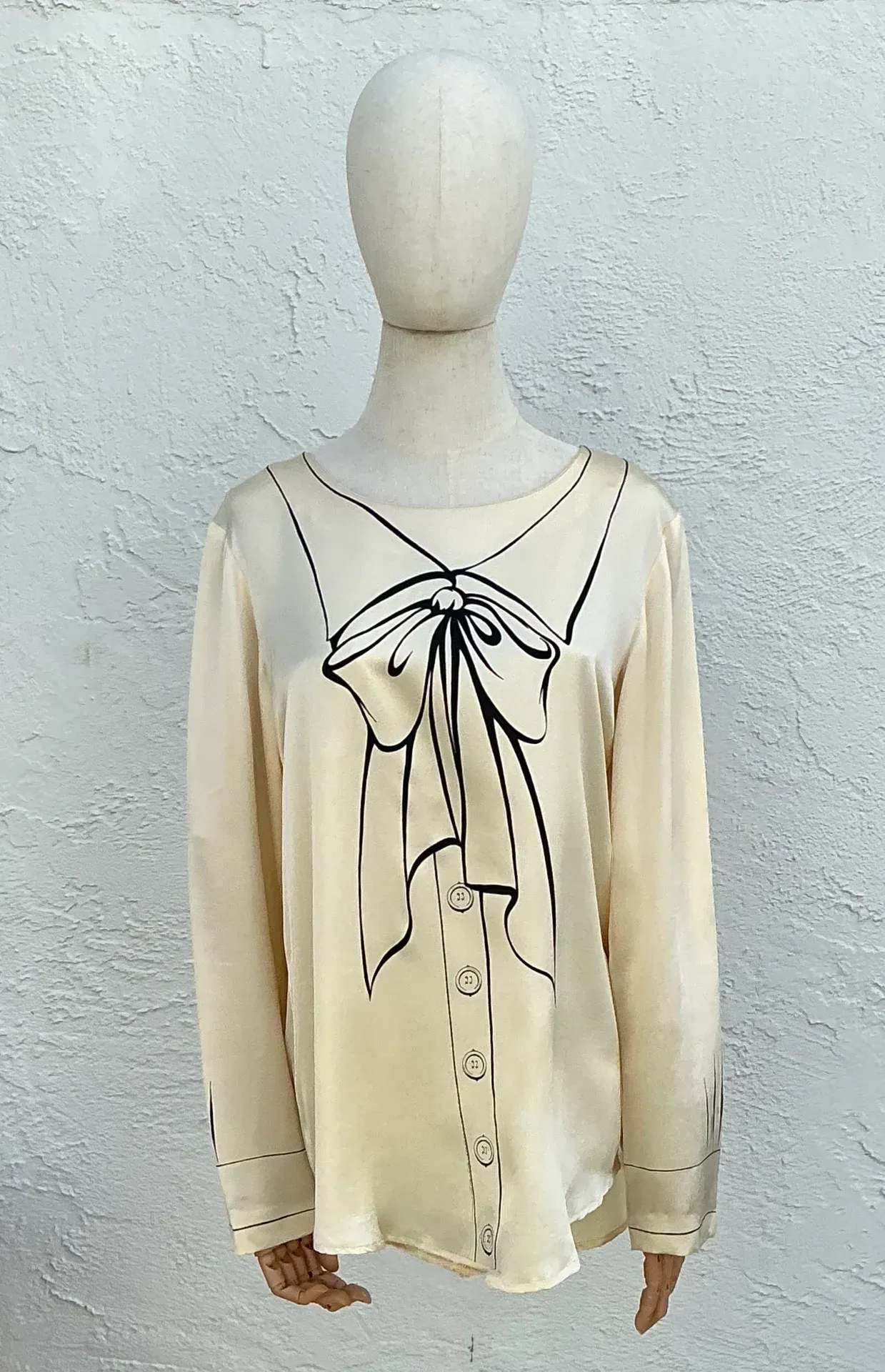 Vintage Moschino Silk Bow Print Blouse — additional photo 5