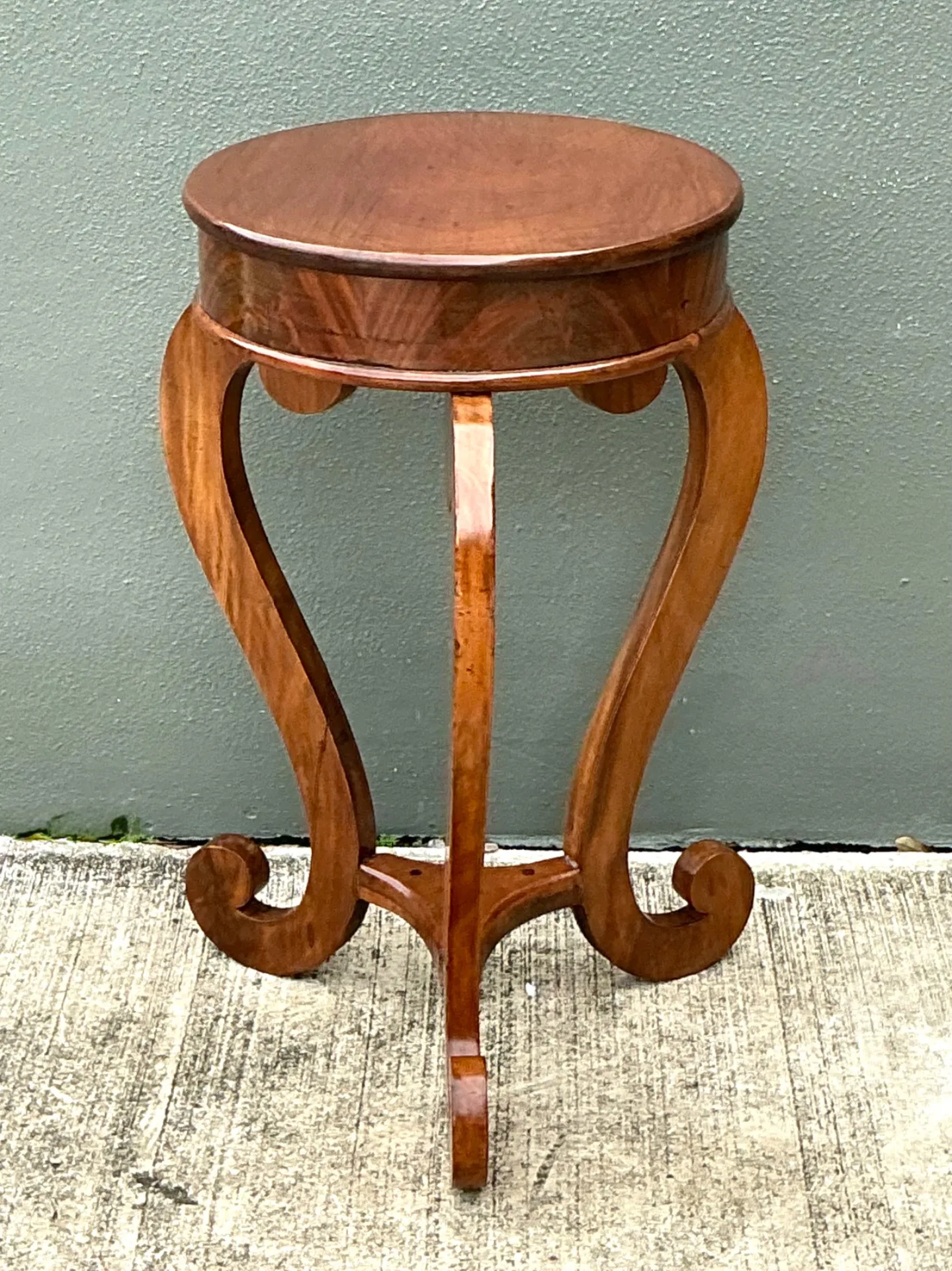 Vintage Round Top Wood Pedestal — additional photo 3