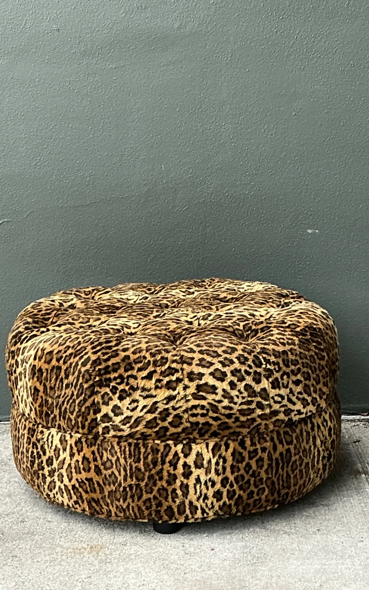 Vintage Leopard Print Tufted Ottoman