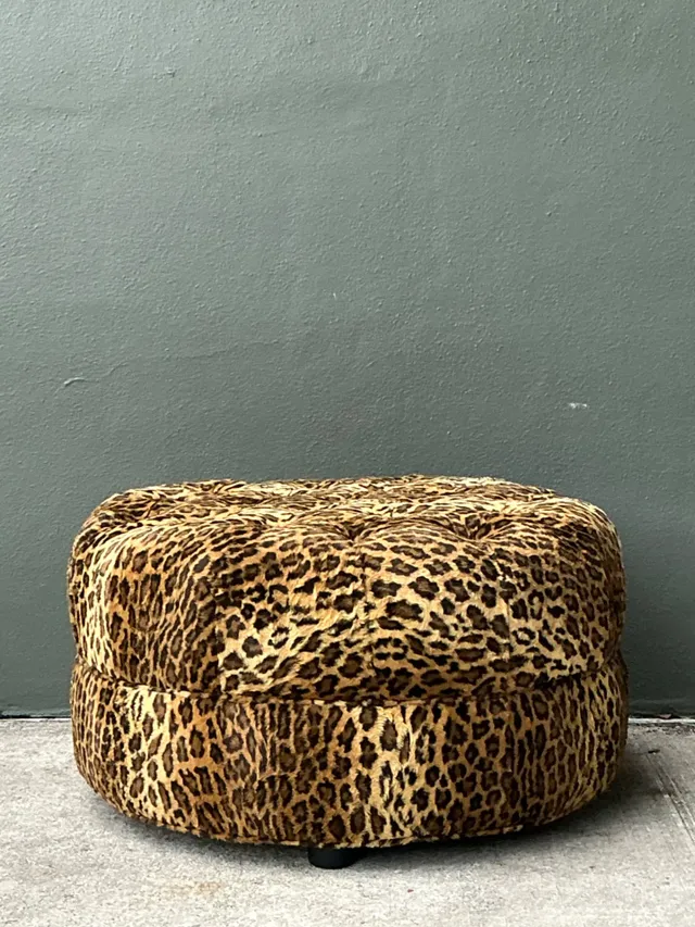 Vintage Leopard Print Tufted Ottoman — additional photo 3